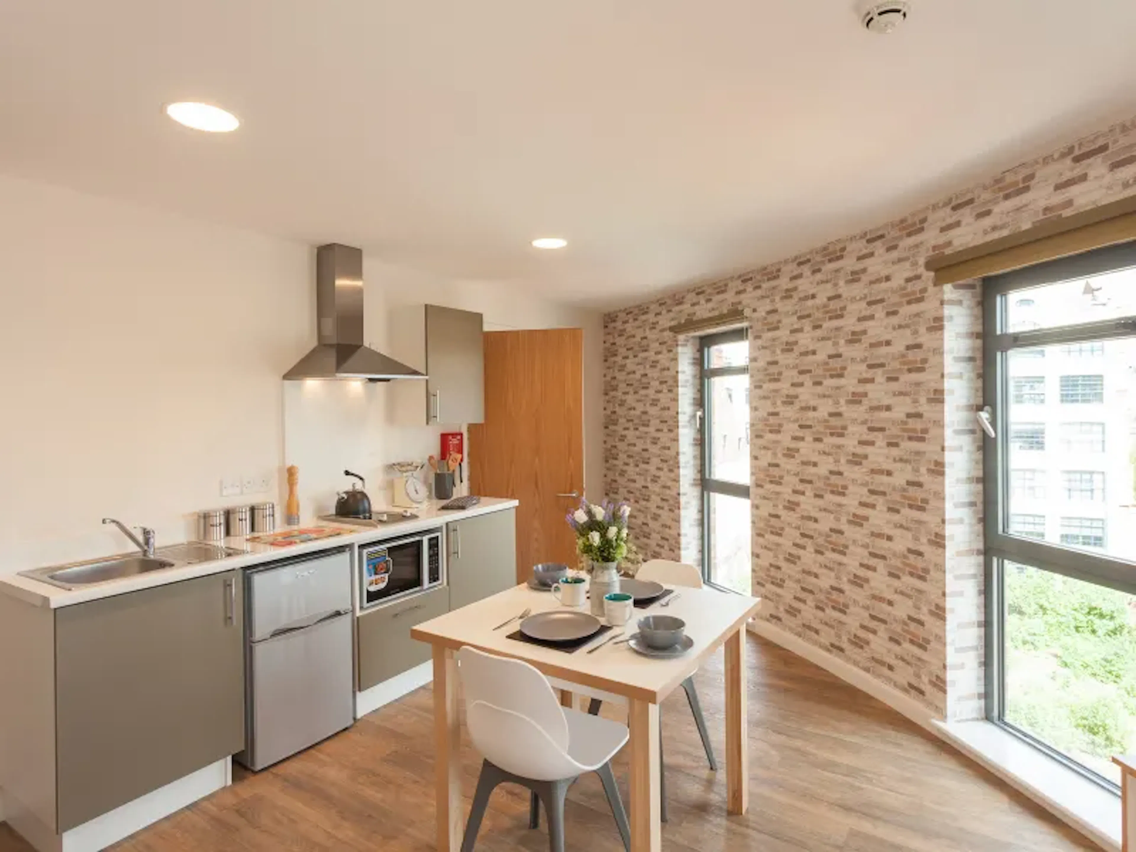 KITCHEN KITCHEN 4