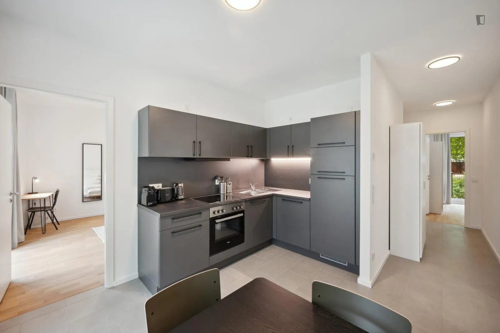 4 Bedroom Apartment KITCHEN 2