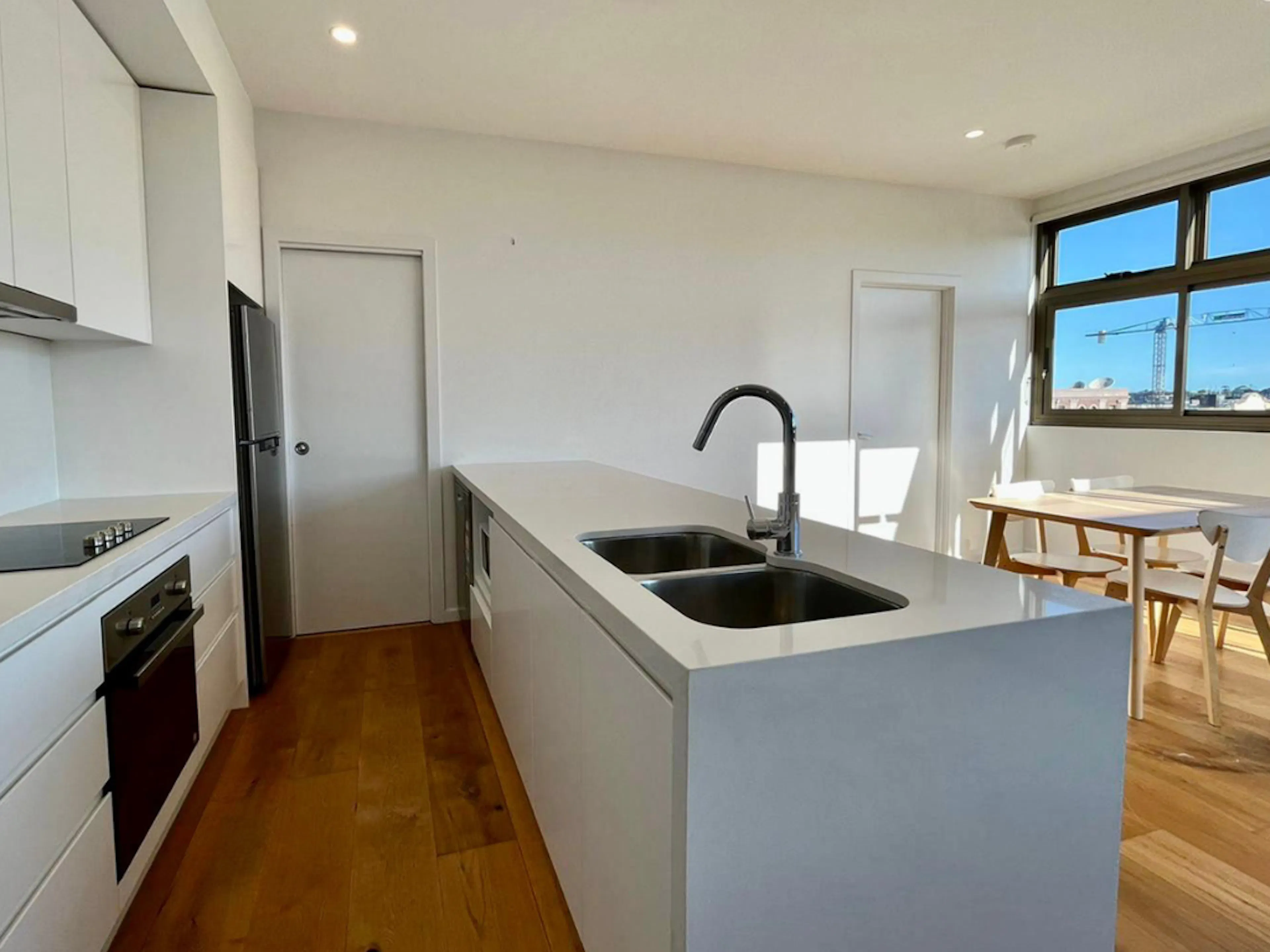 Whole Unit KITCHEN 2