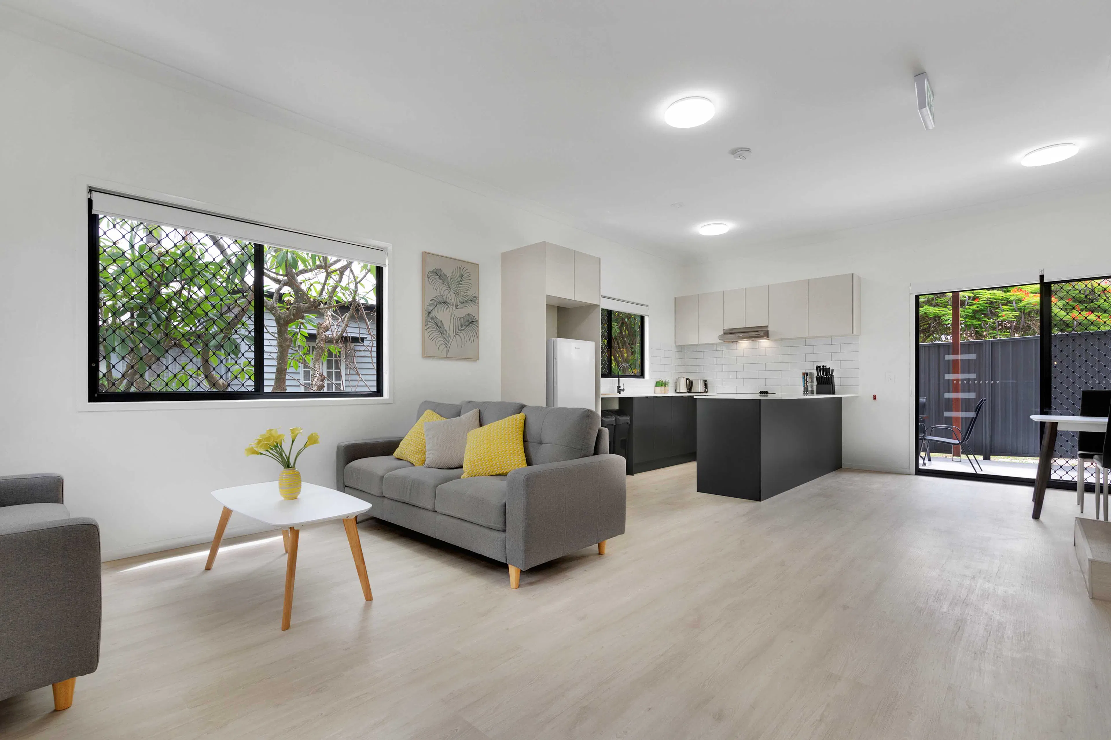 Executive Room + Fridge KITCHEN 1
