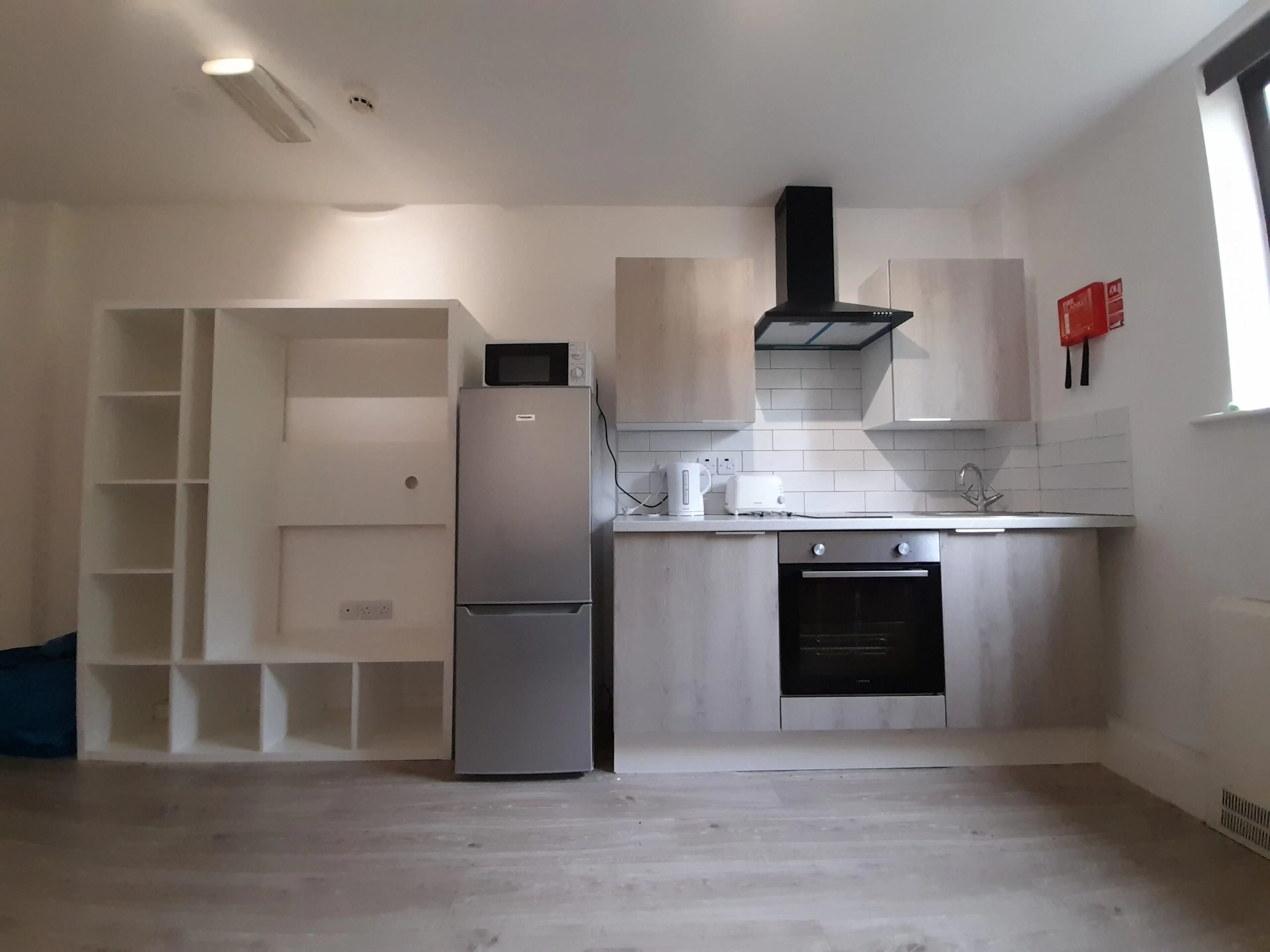 5 Bed Shared Apartment KITCHEN 2