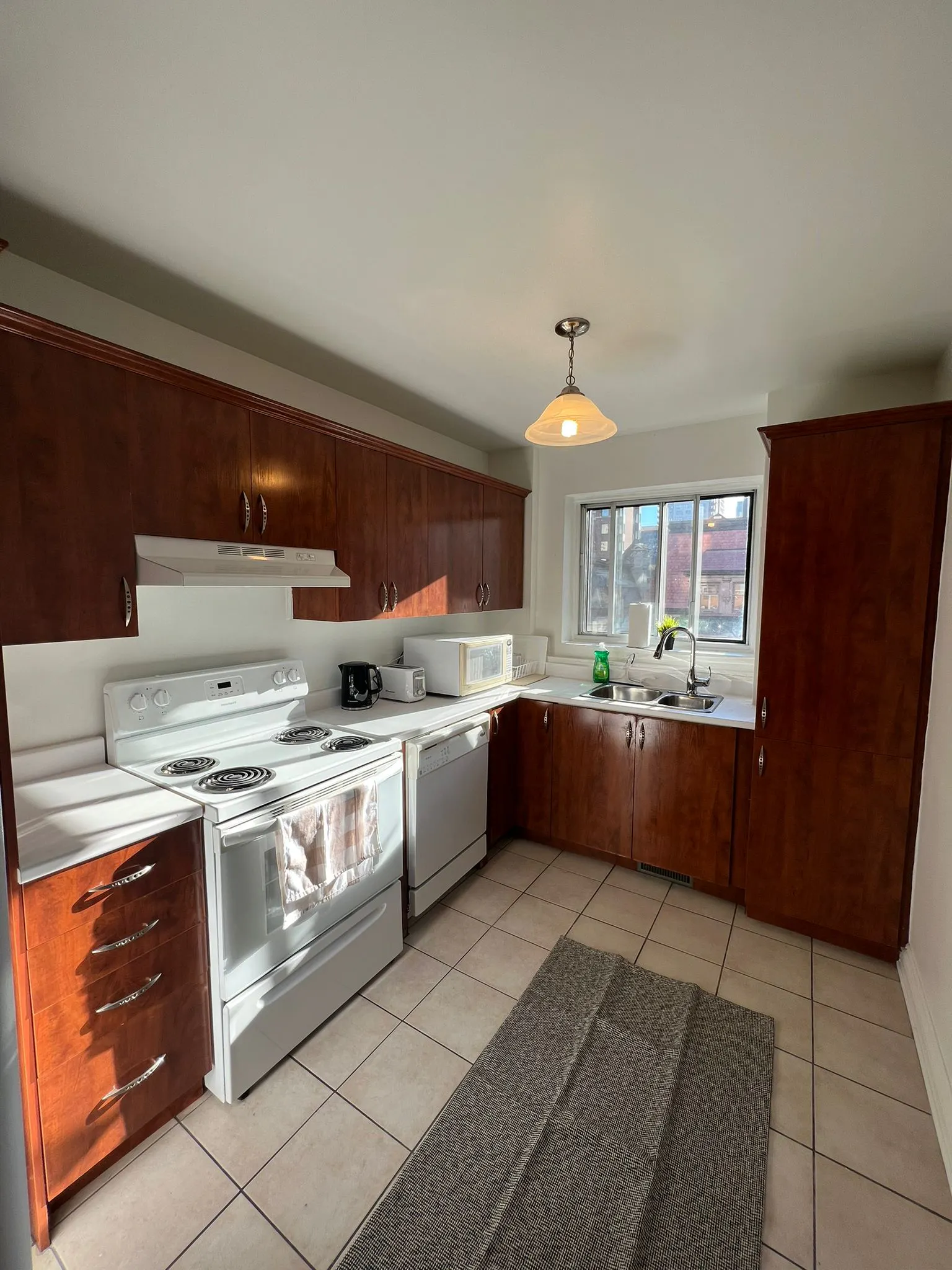Silver Plus Studio KITCHEN 3