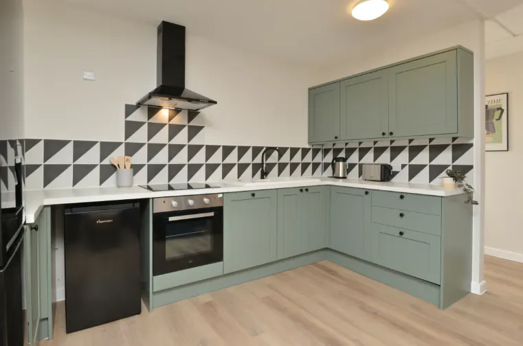 6 Bedroom Apartment KITCHEN 1