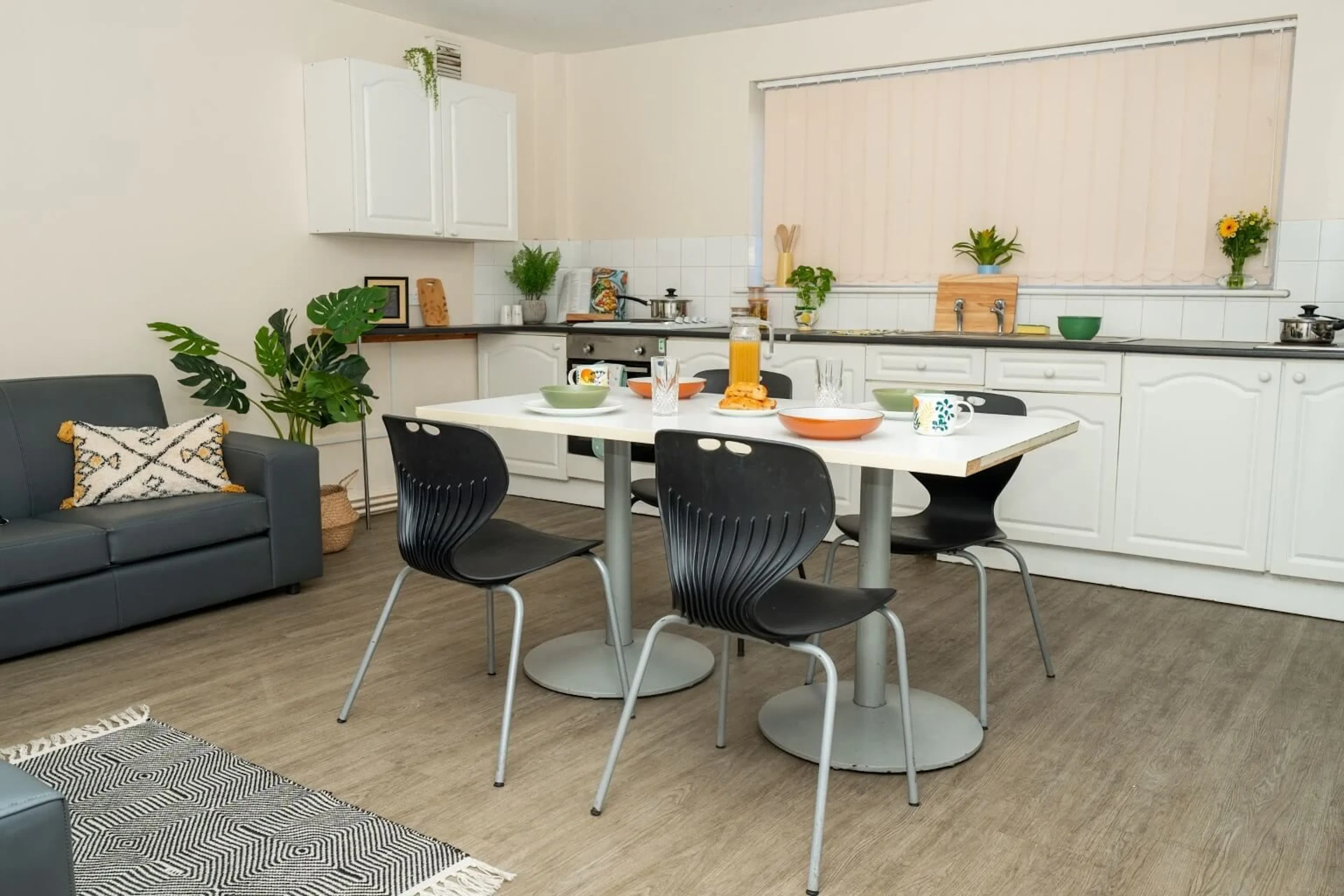 Standard KITCHEN 3