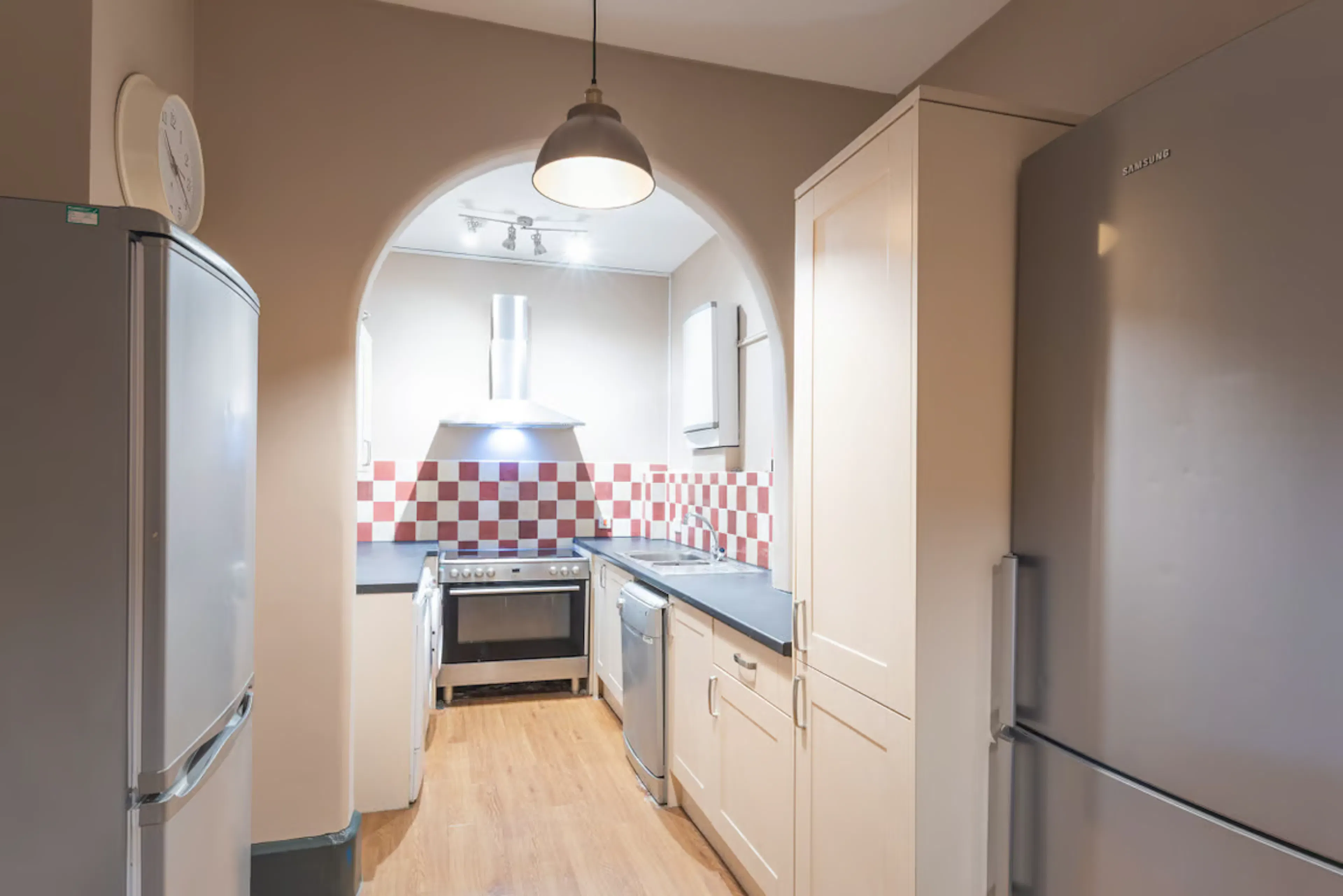 6 Bedroom Apartment KITCHEN 1
