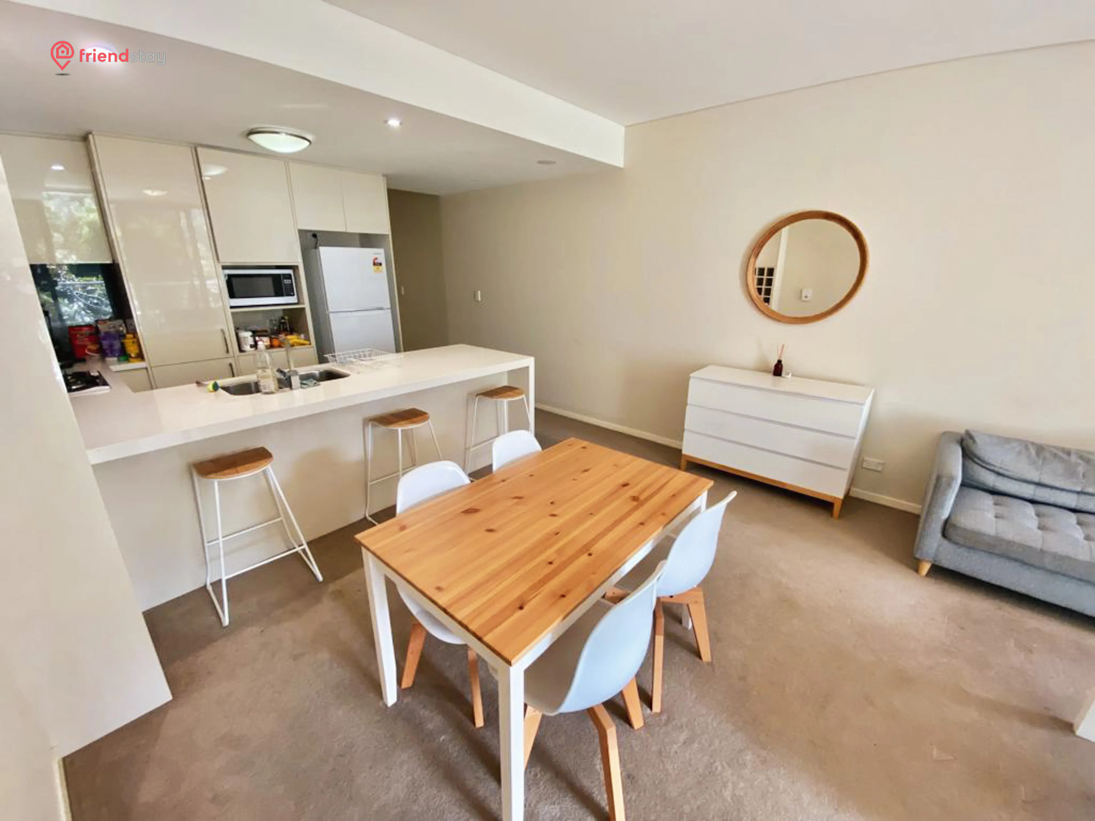 Single Room KITCHEN 2