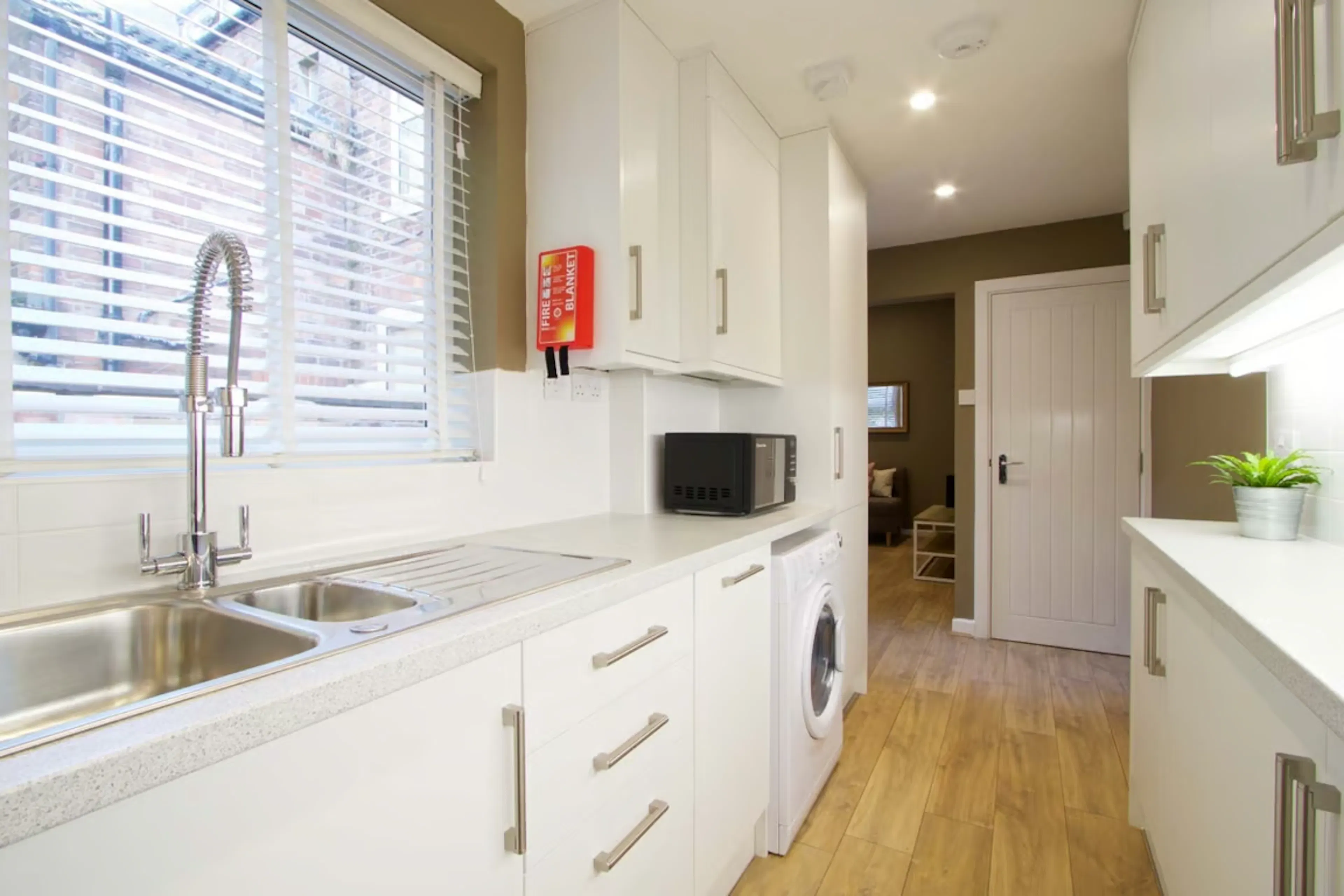 Four Bed Apartment KITCHEN 1