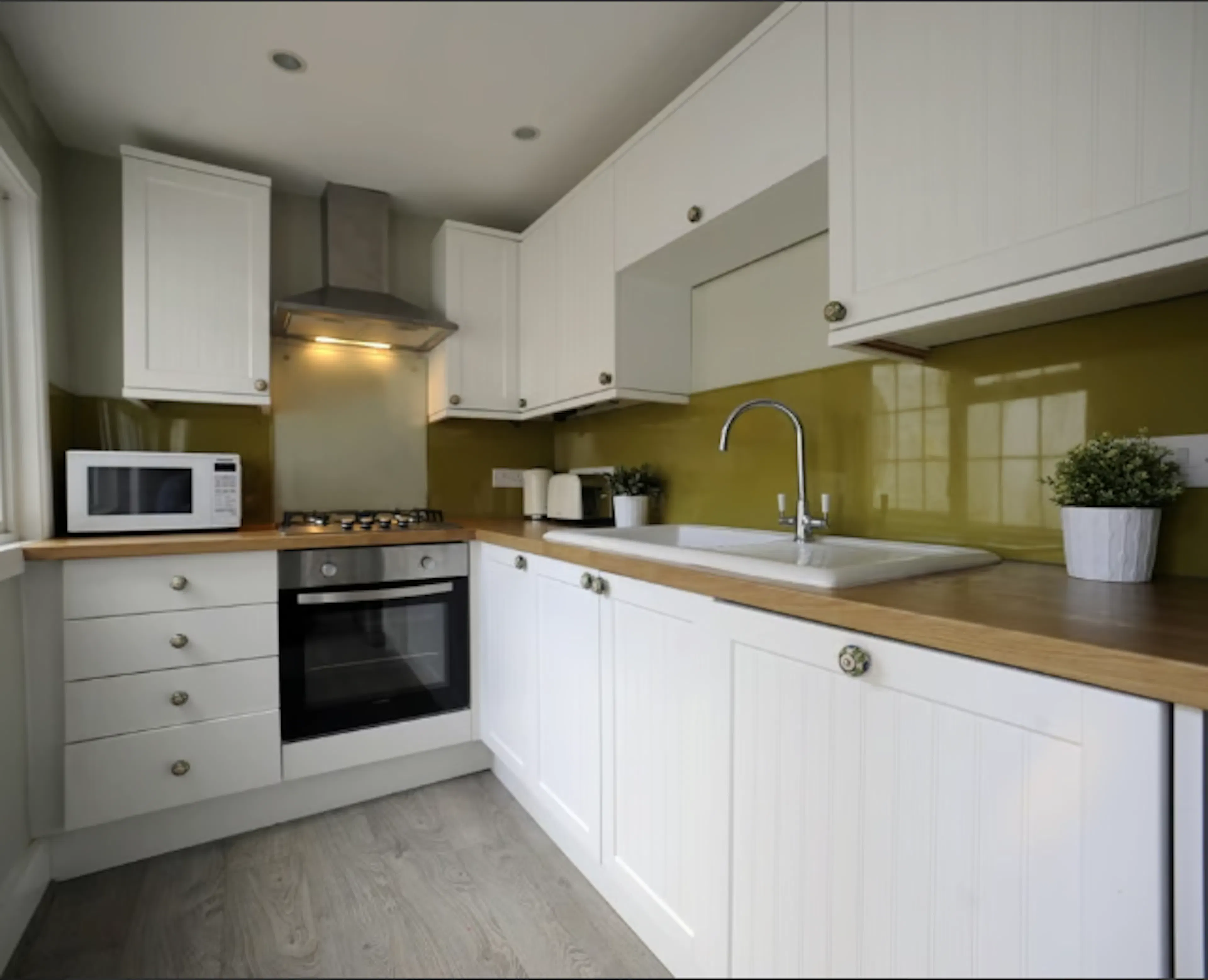 Three Bed Apartment KITCHEN 1