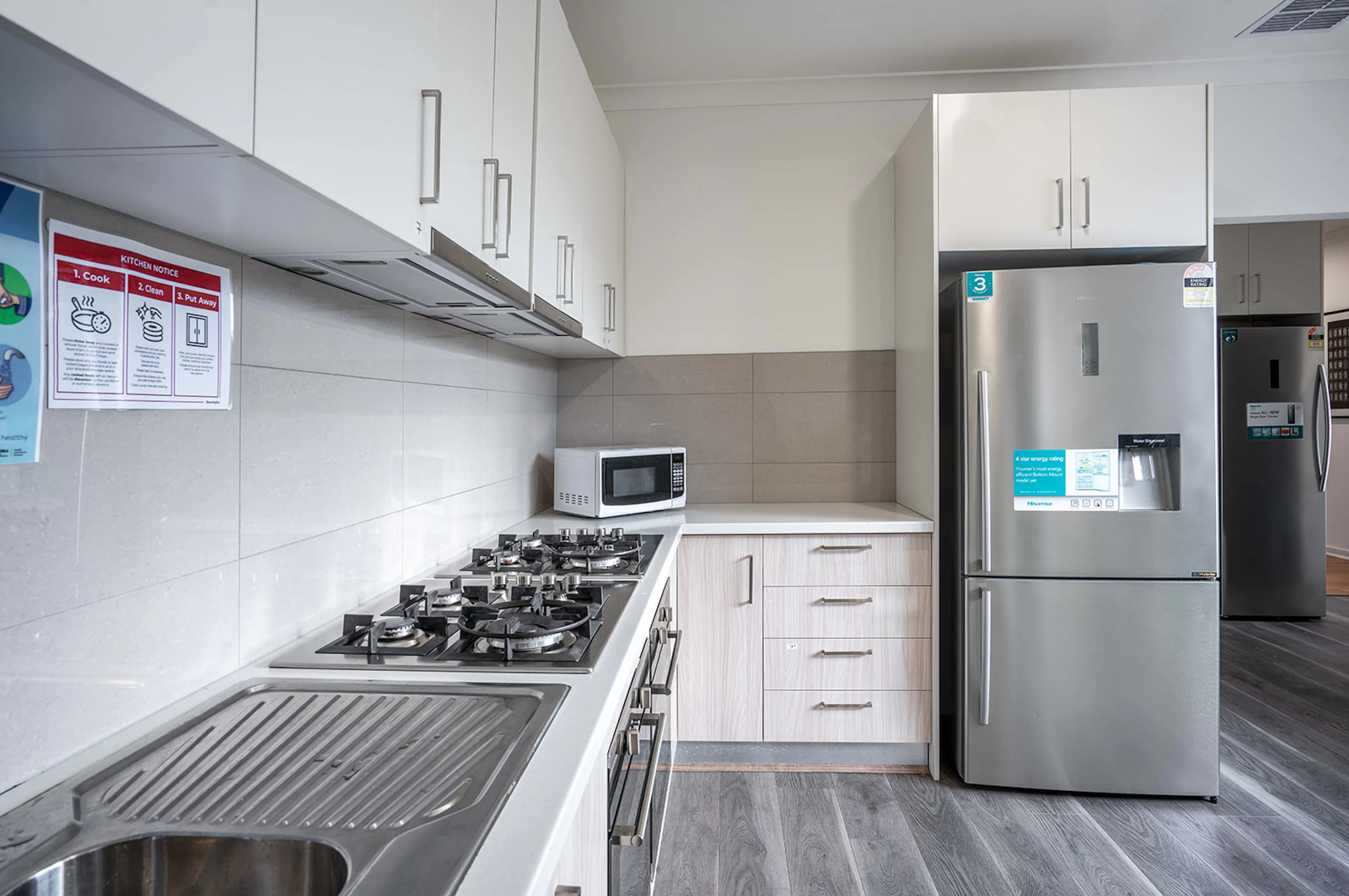 Single Ensuite Room KITCHEN 2