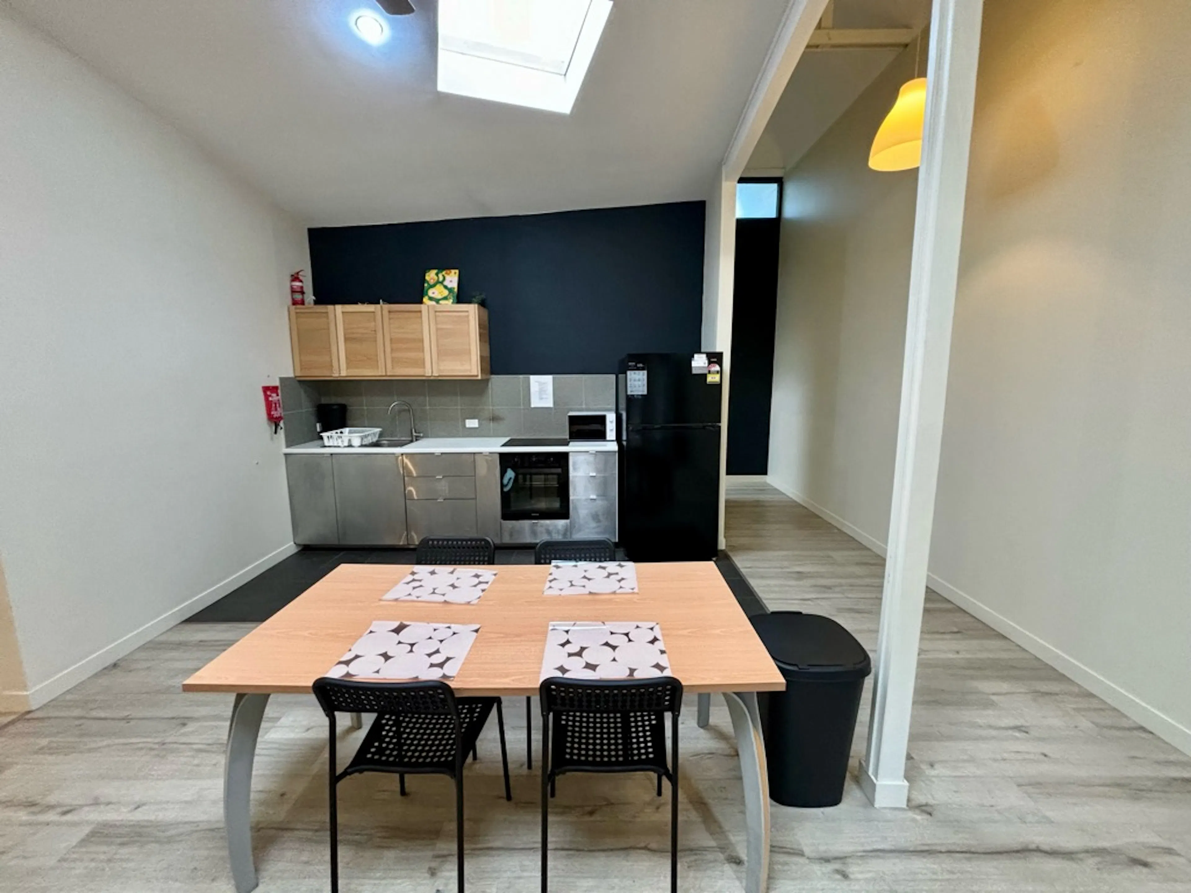 Room 4 KITCHEN 1