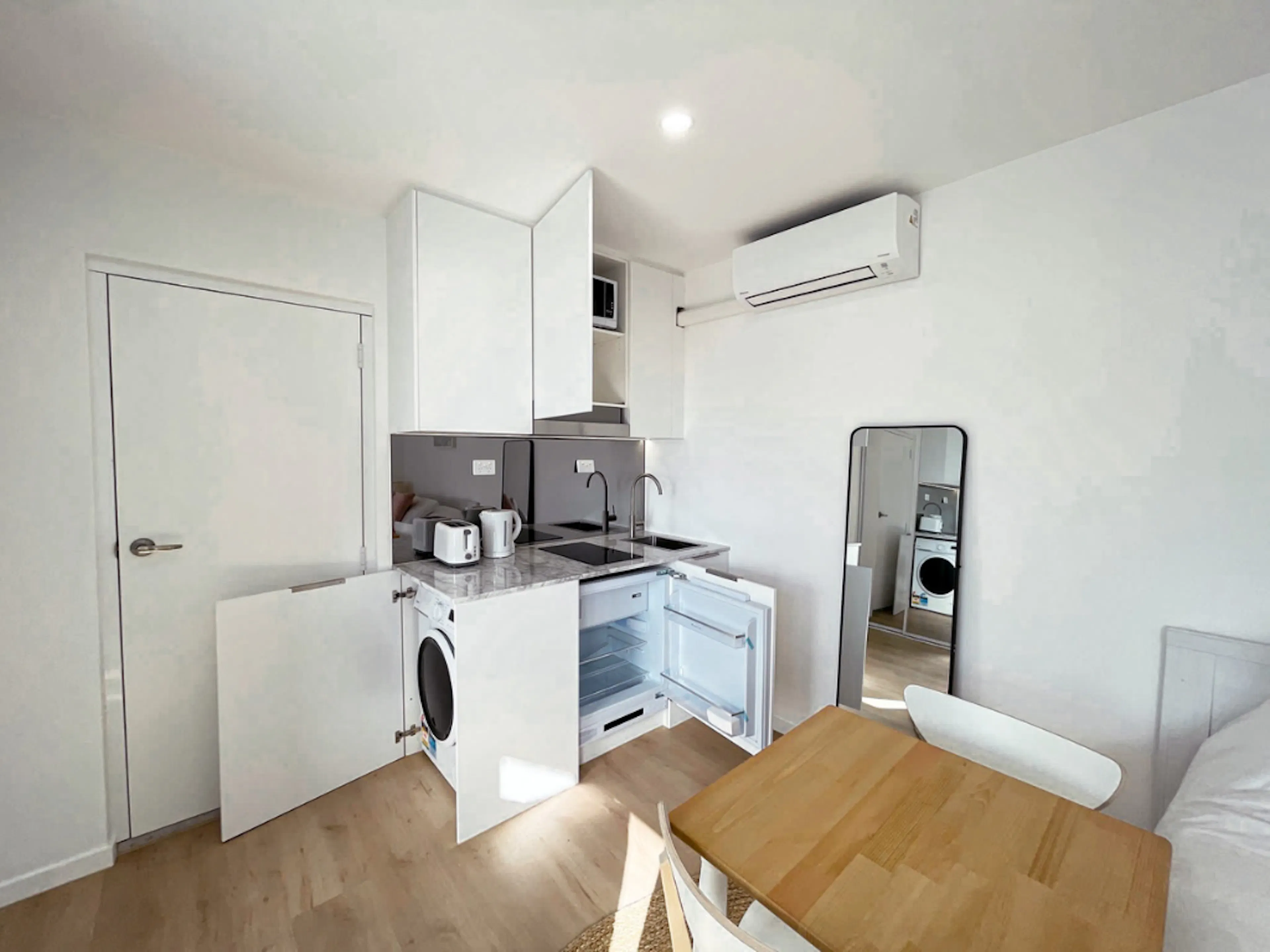 Studio Apartments KITCHEN 2