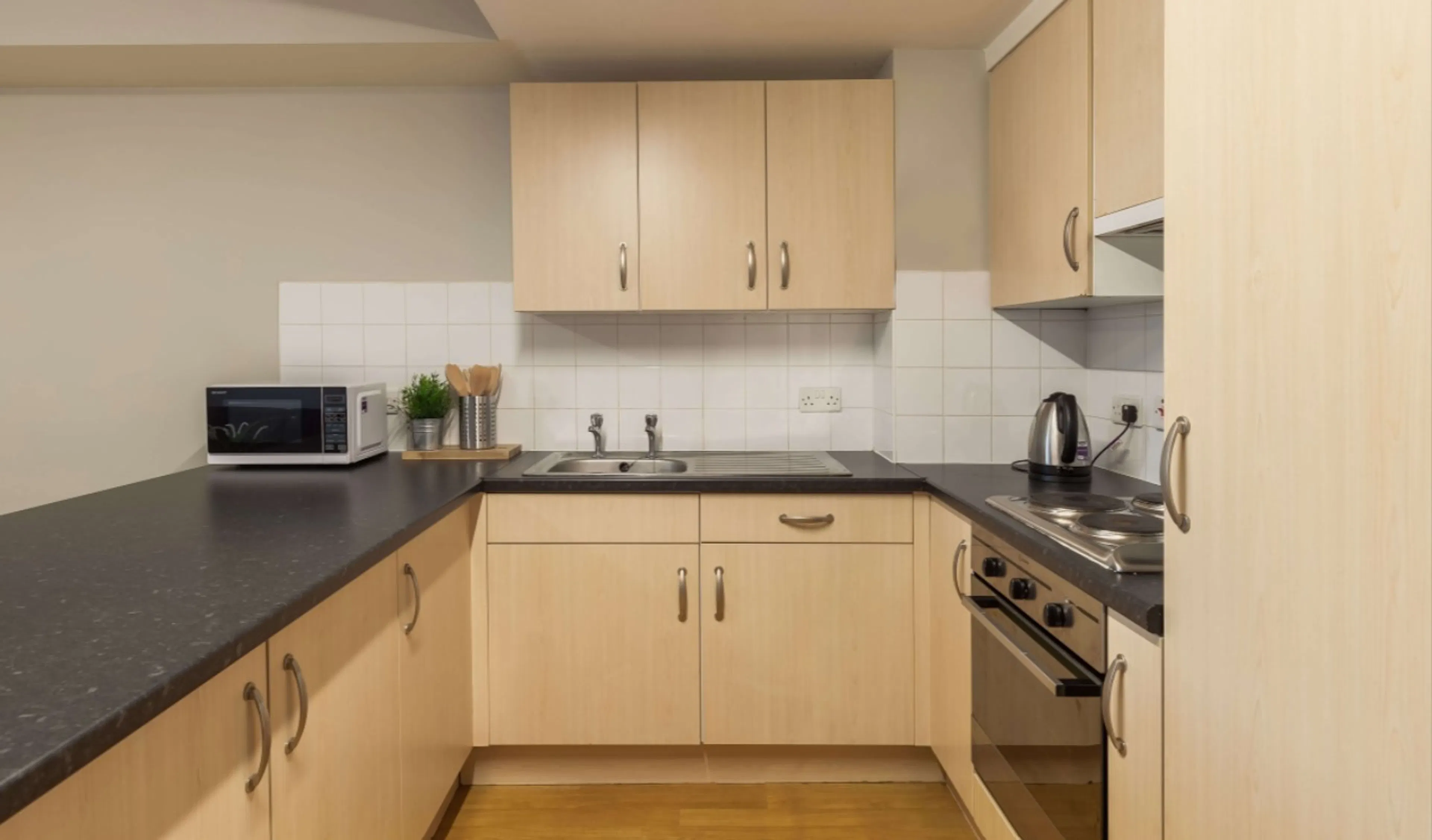 KITCHEN KITCHEN 4