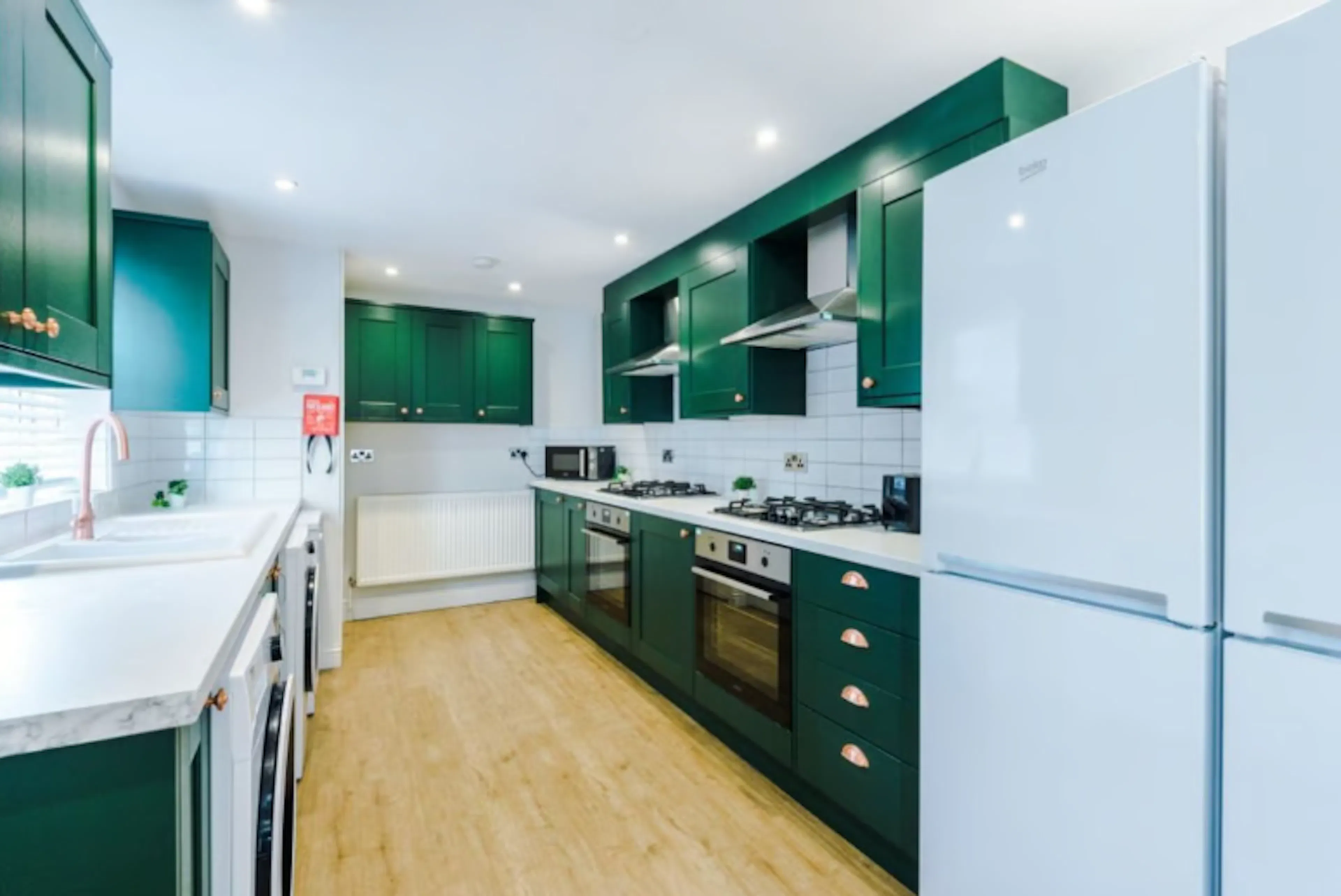 8 bedroom apartment KITCHEN 1