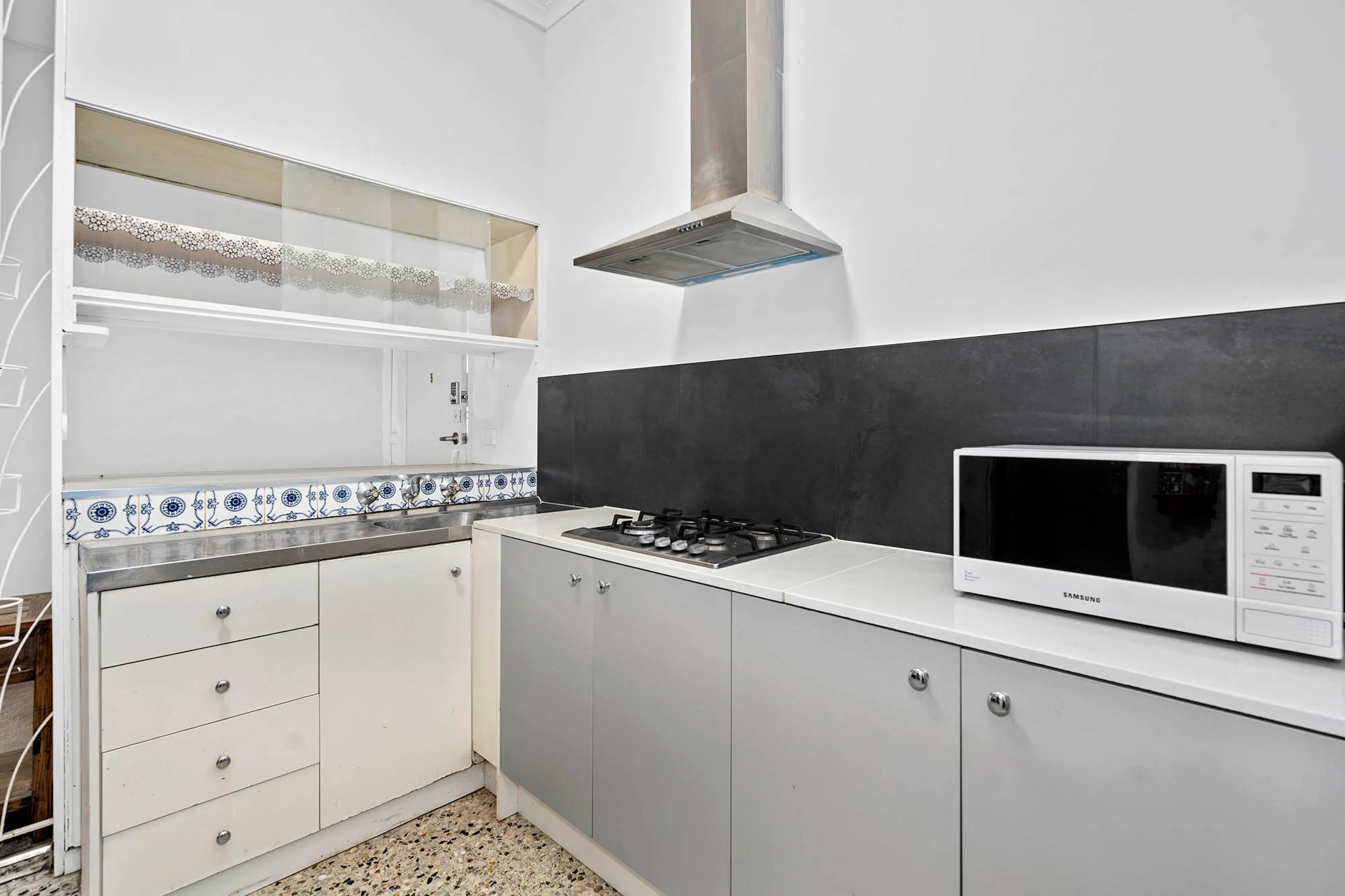 Single En-Suite KITCHEN 1