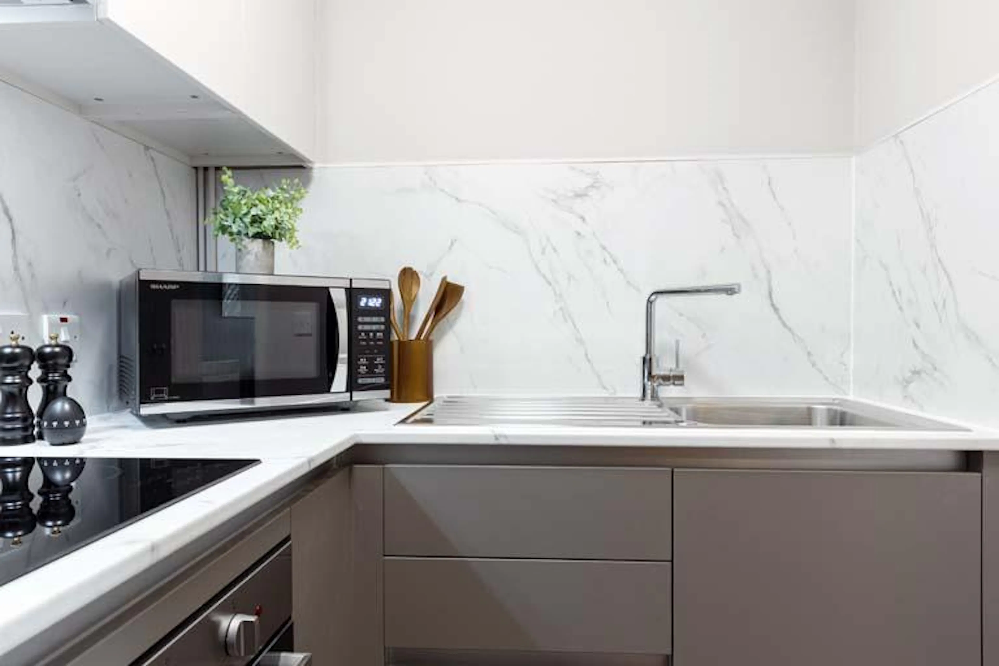 Gold Studio KITCHEN 3