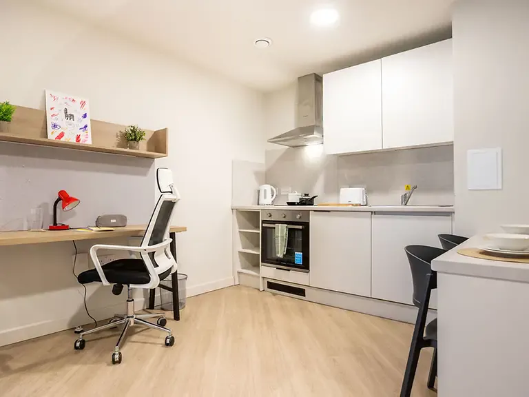 Superior Studio
