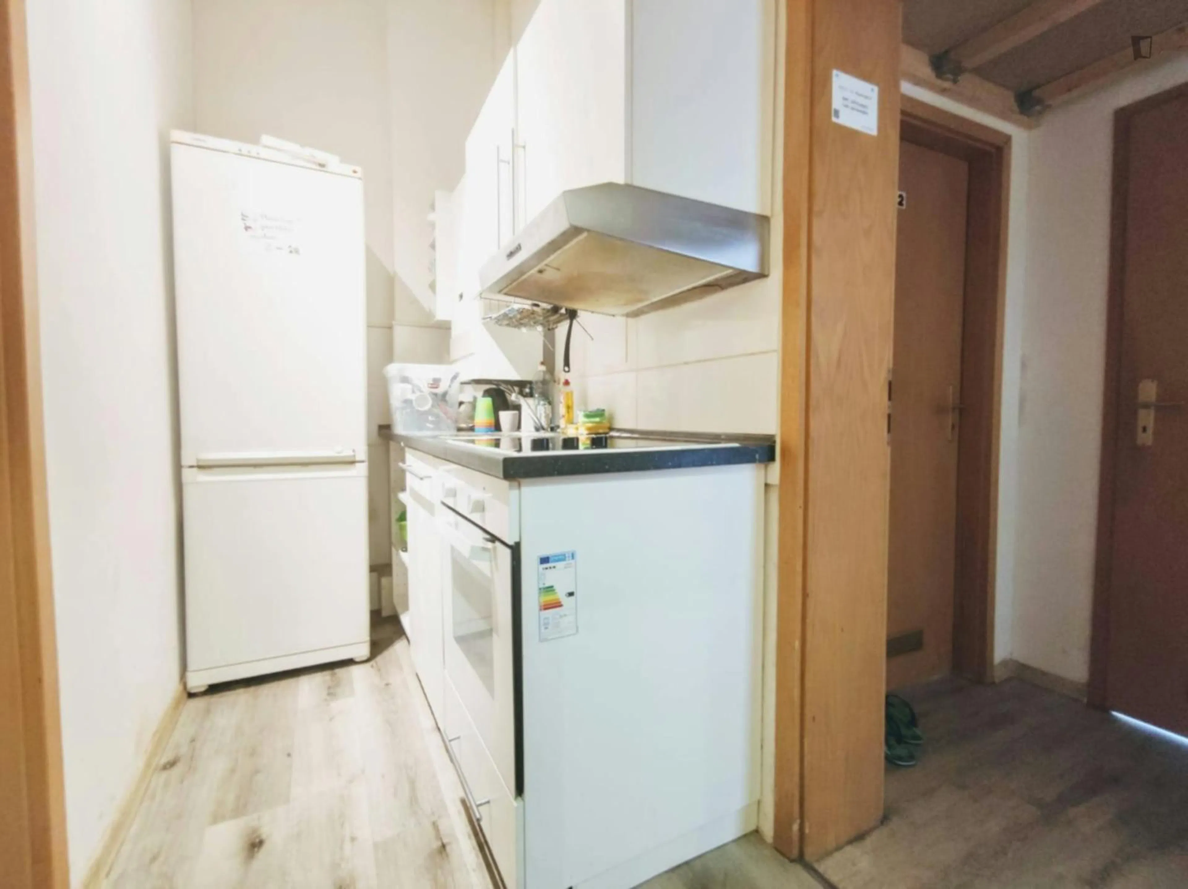 4 Bed Apartment KITCHEN 3