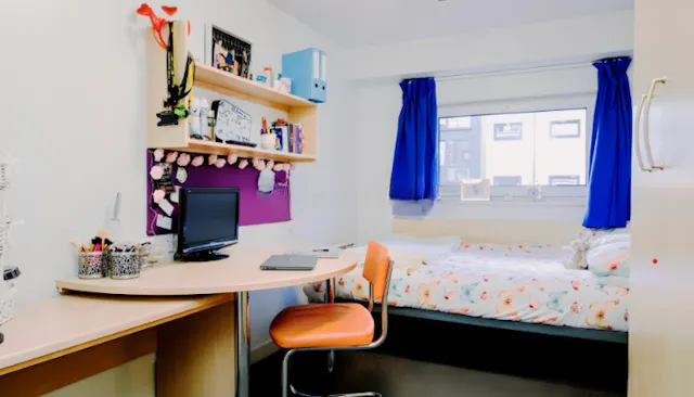 Partly Accessible Ensuite Double room image 1