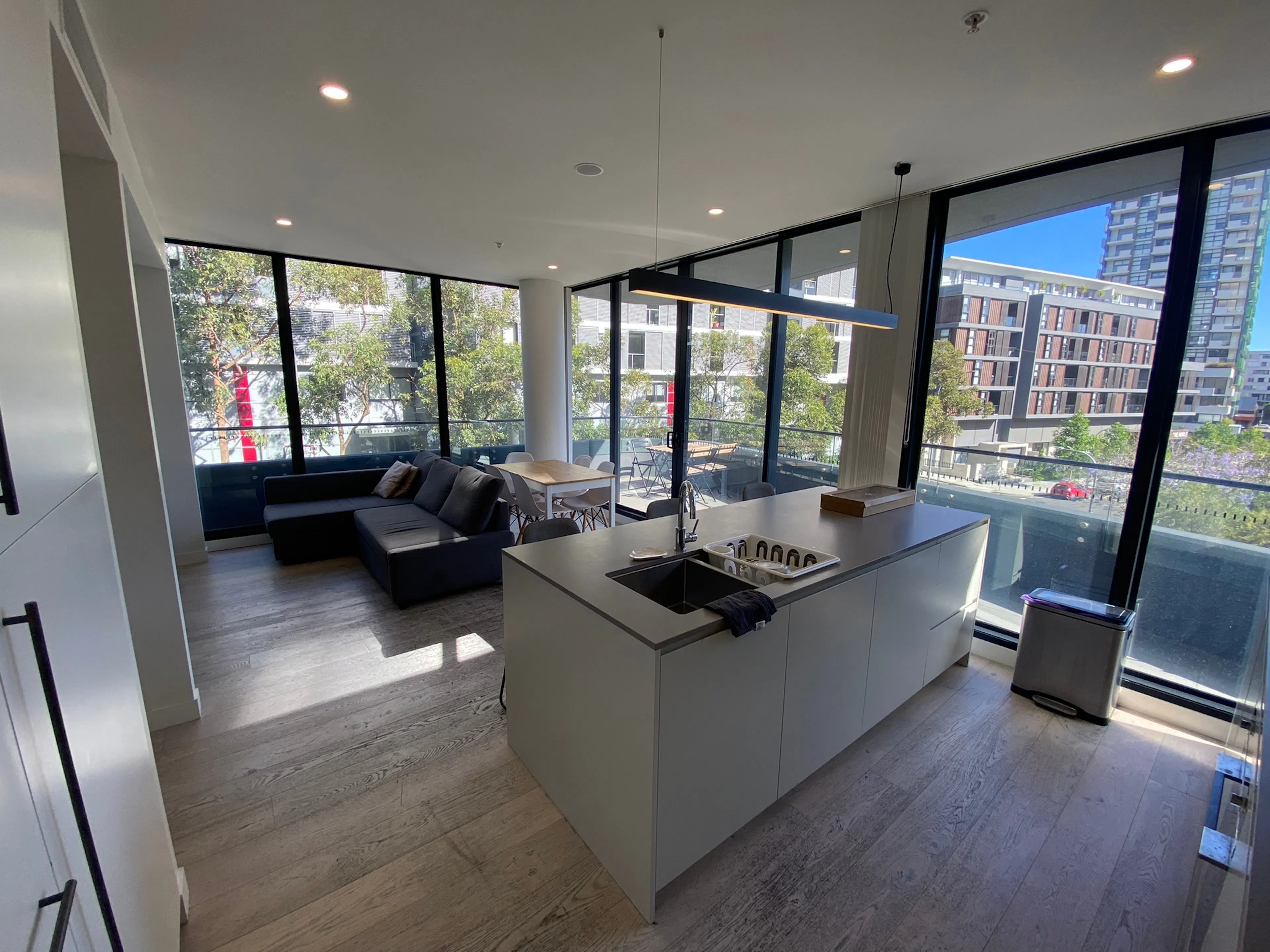 Single Room KITCHEN 2