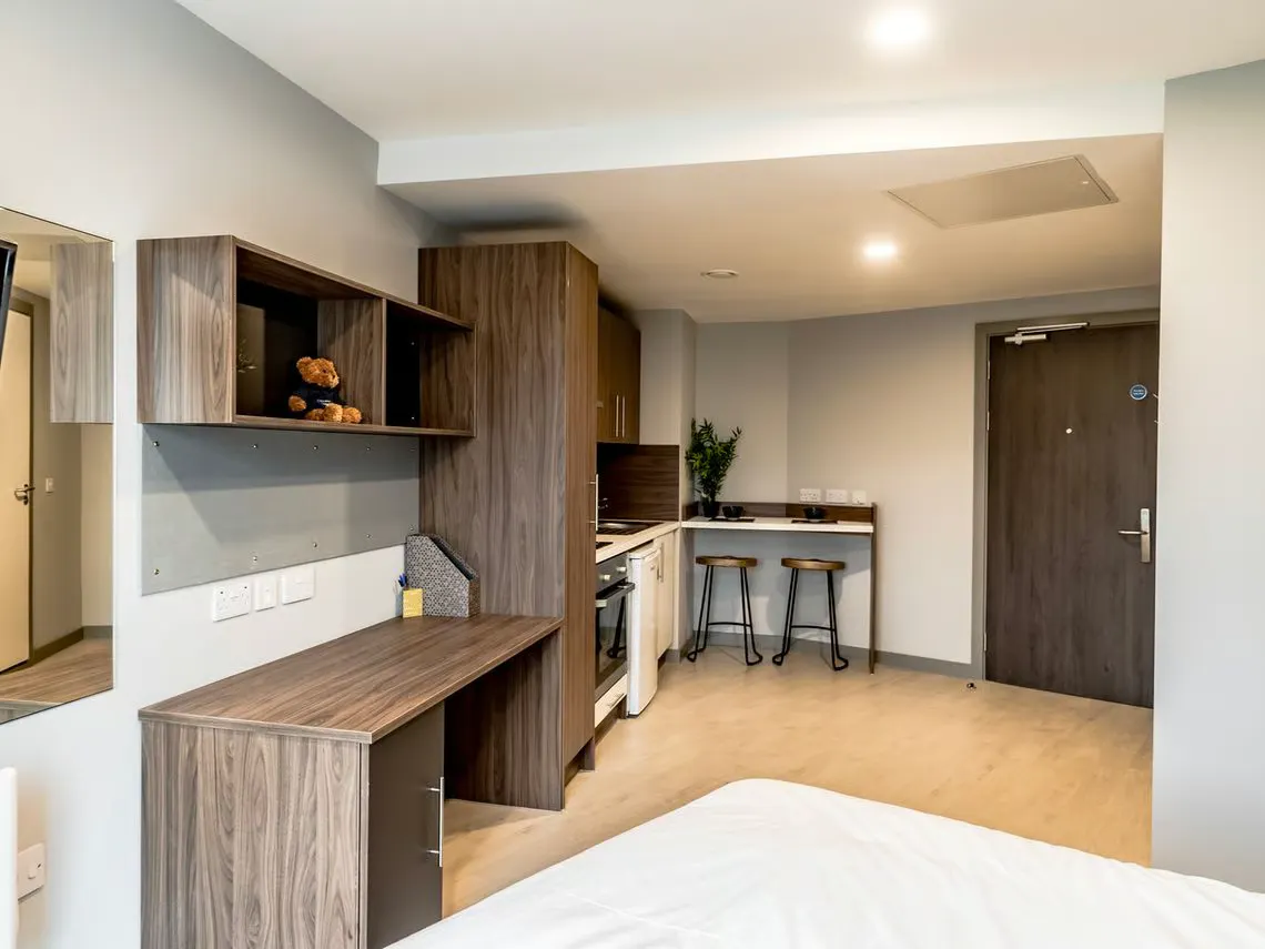 Premium Studio
