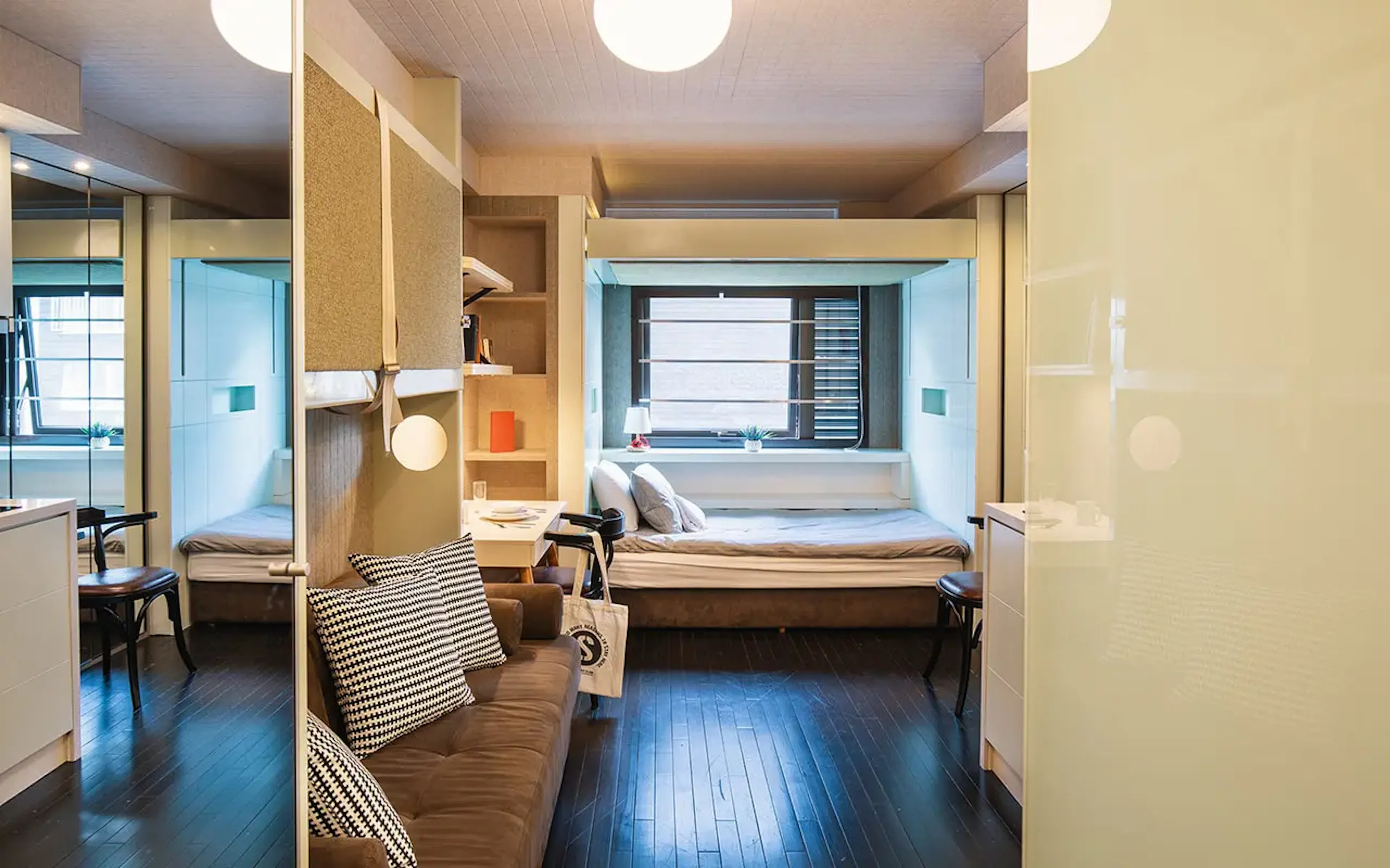 Premium Studio ROOM 1