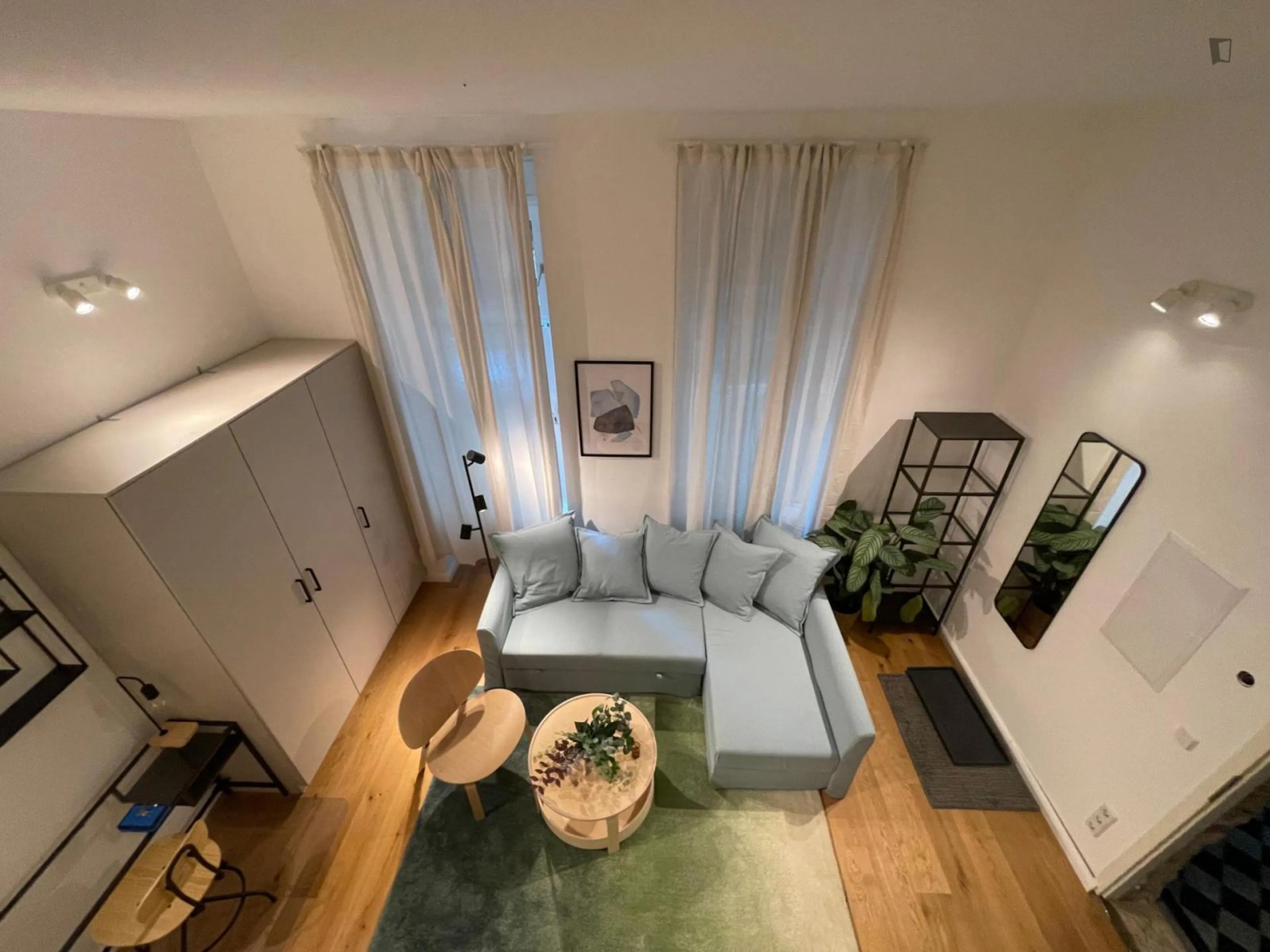 Modern studio apartment in Moabit ROOM 1