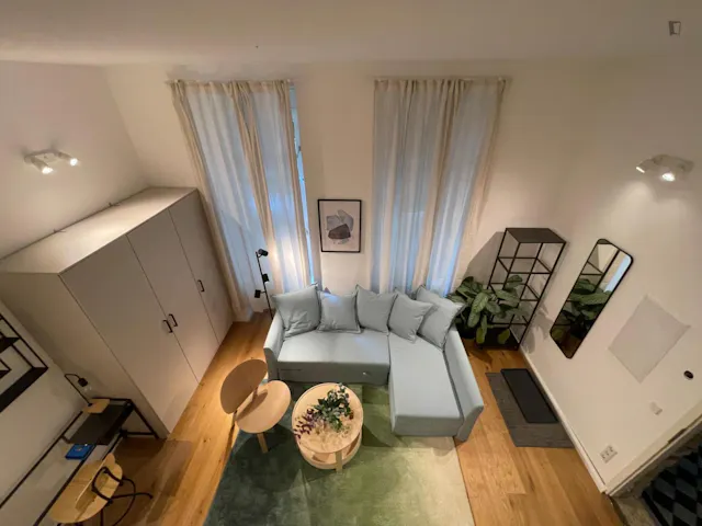 Modern studio apartment in Moabit room image 2