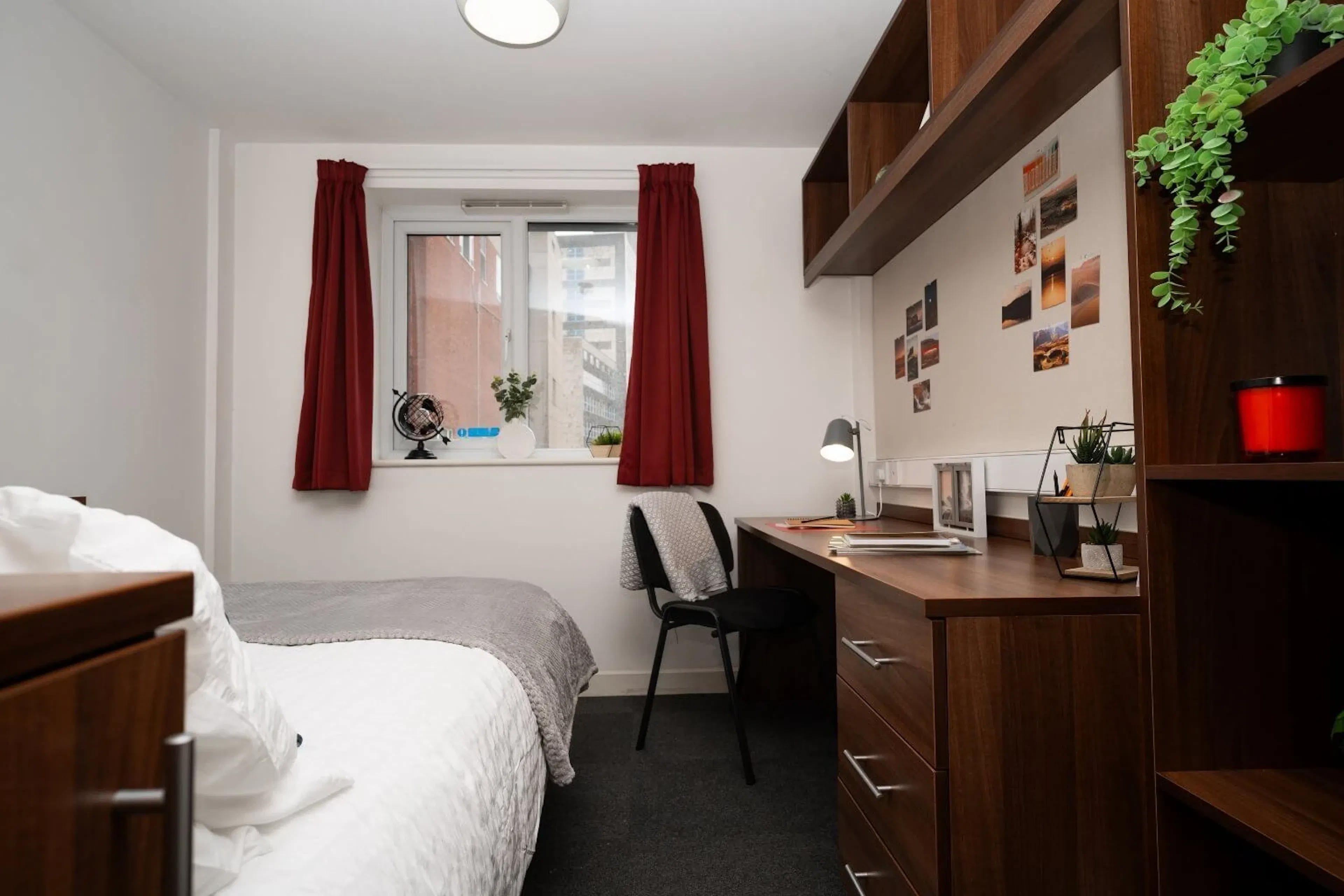 Large Double En-Suite ROOM 1