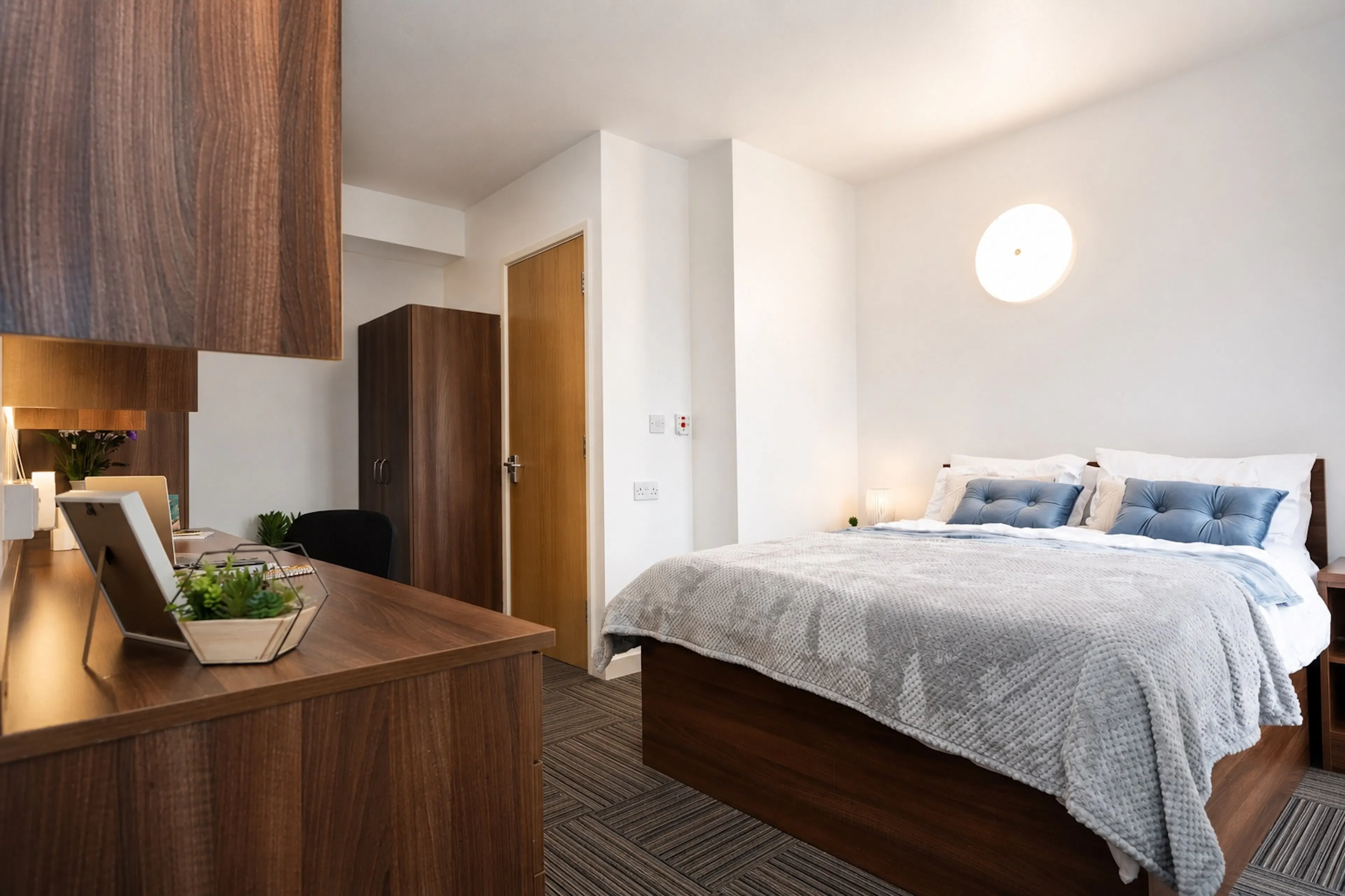 Large Double En-Suite ROOM 3
