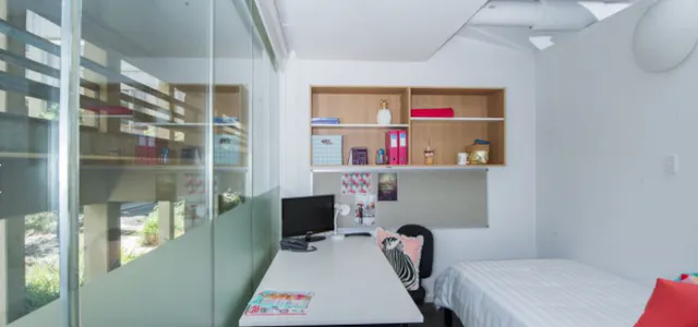 Large Twin Shared Studio Apartment room image 2