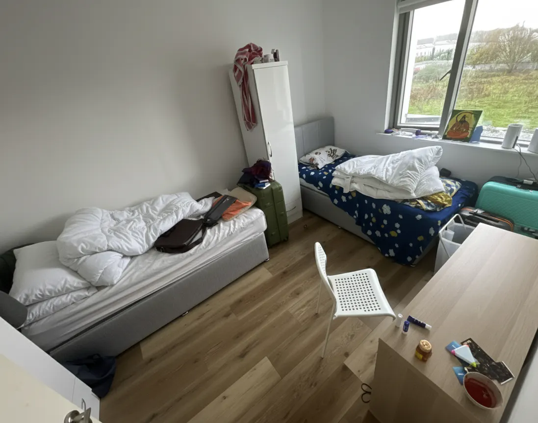 3 Linn Bheag-Galway-ROOM-1