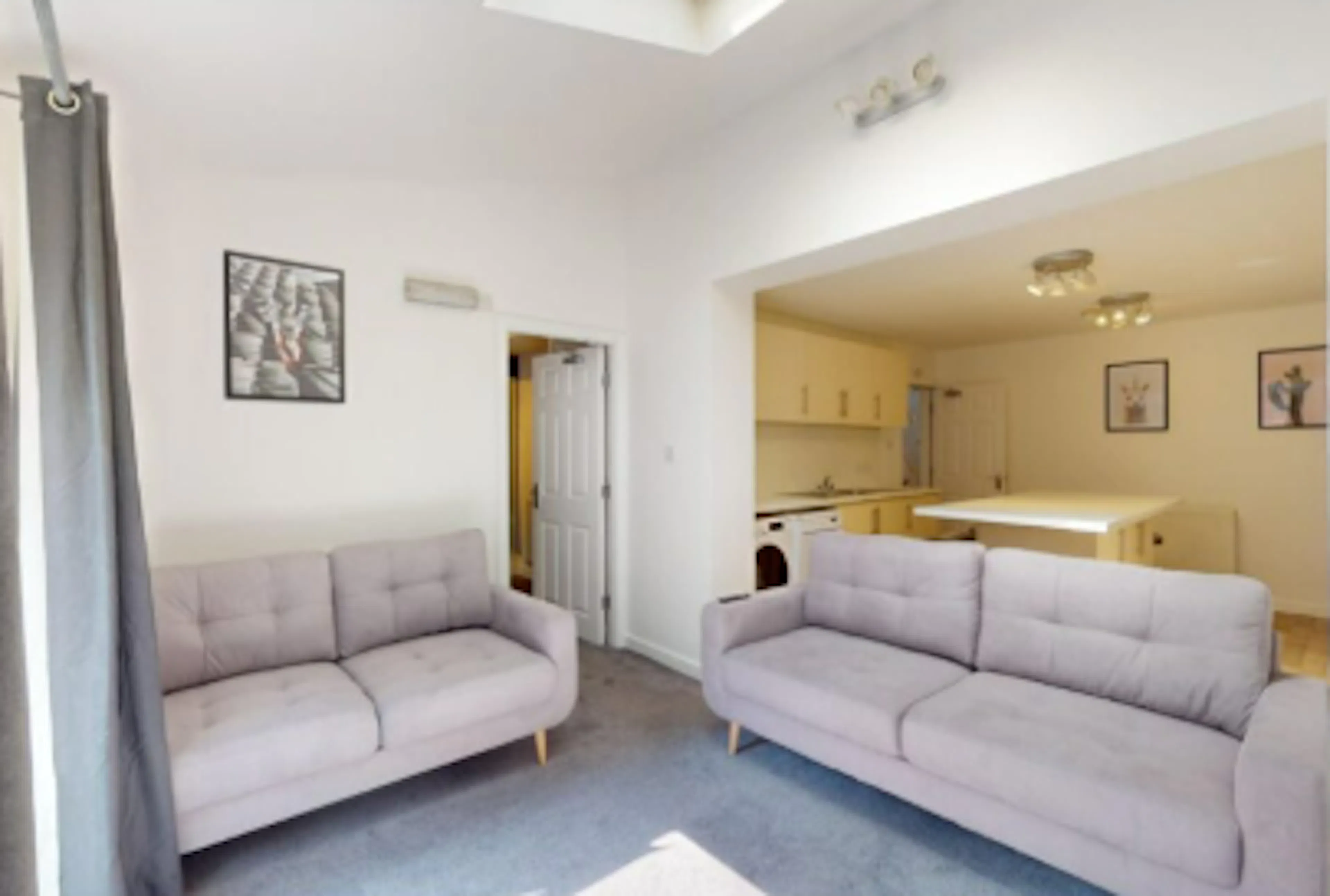 5 Bedroom Apartment COMMON_AREA 4