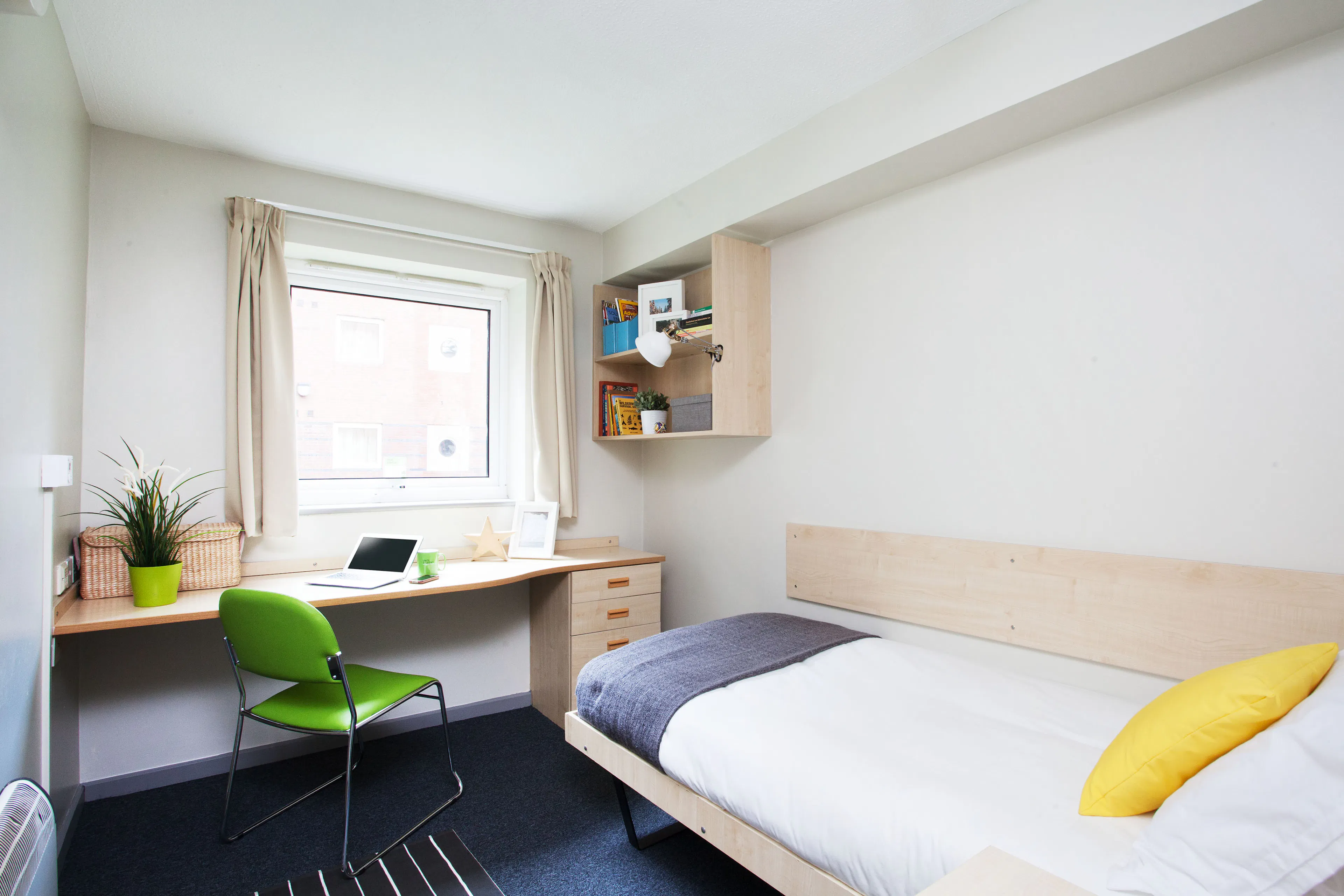 Studio Small High Double ROOM 1