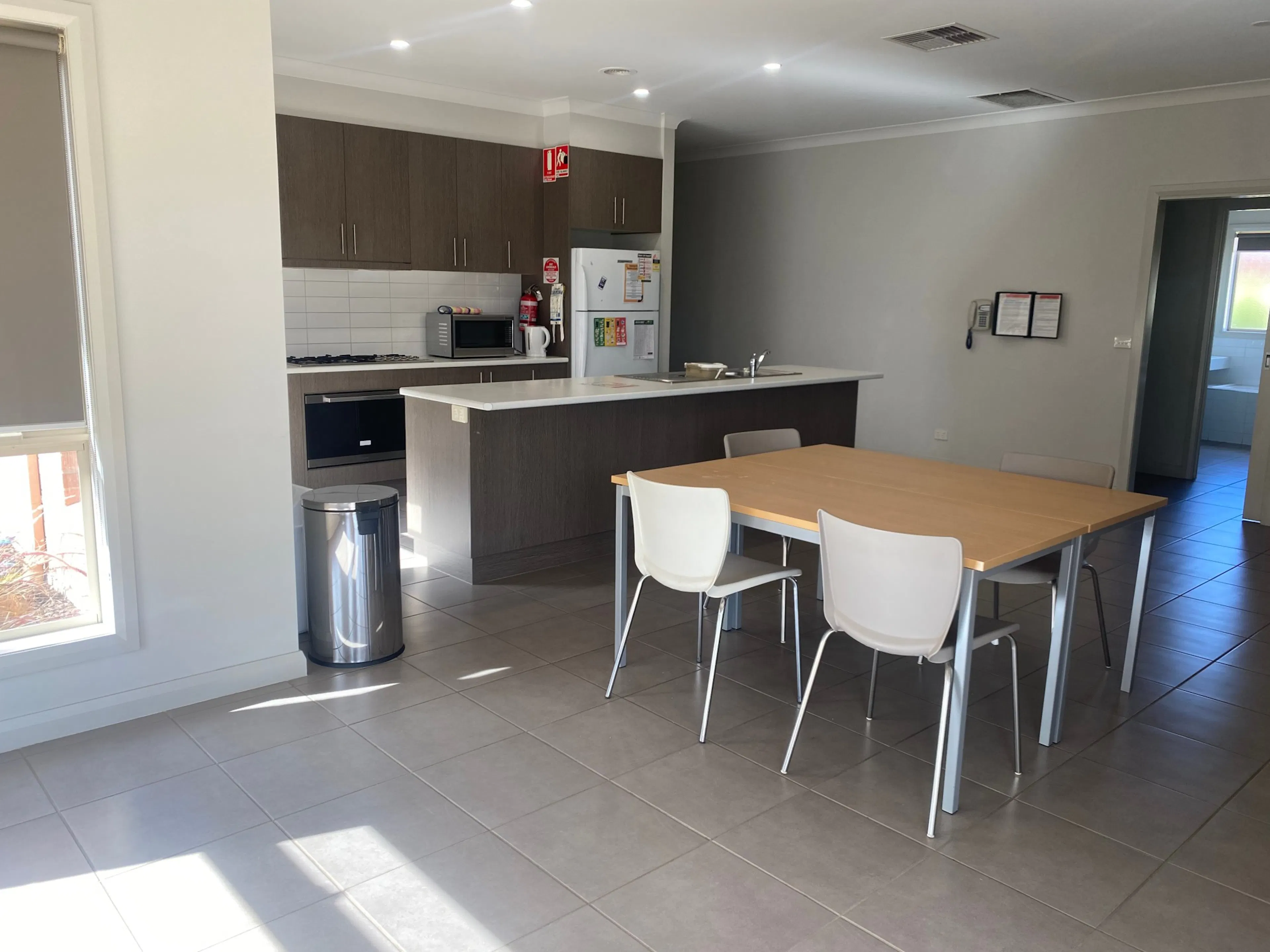 Single Room Mildura KITCHEN 2