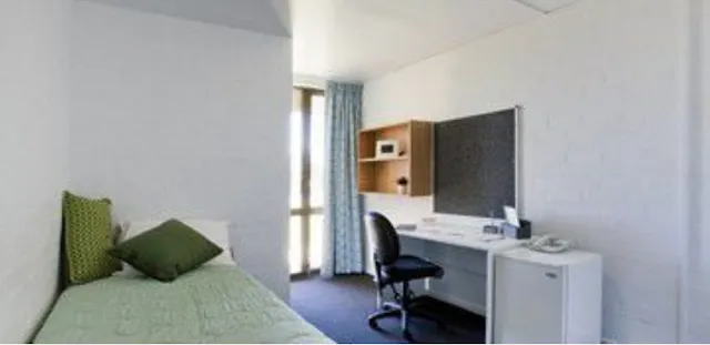 Mulleum - 1 Bedroom Apartment room image 1