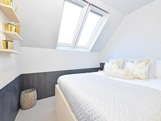 One Bed Apartment room image 1