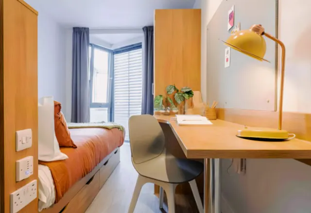 Saver En Suite room image 1