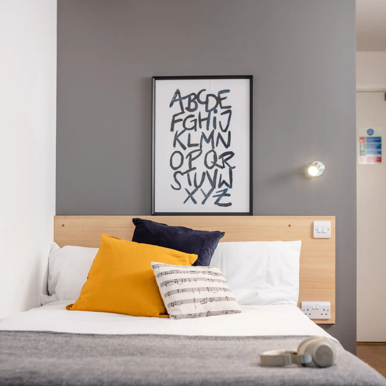 prince-consort-village-london-Standard Cluster Room