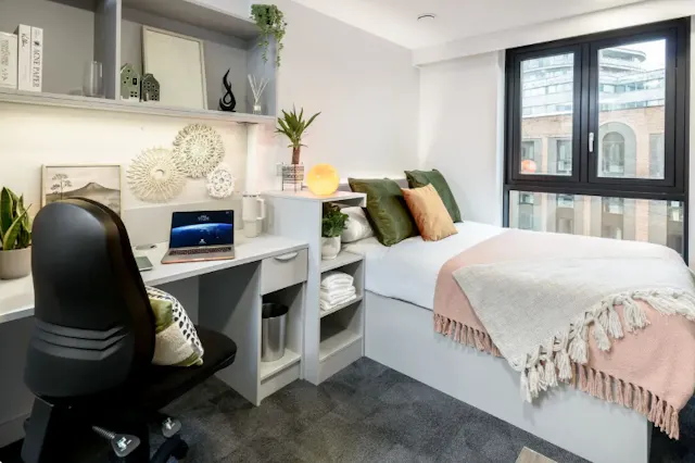 true Sky Studio room image 1