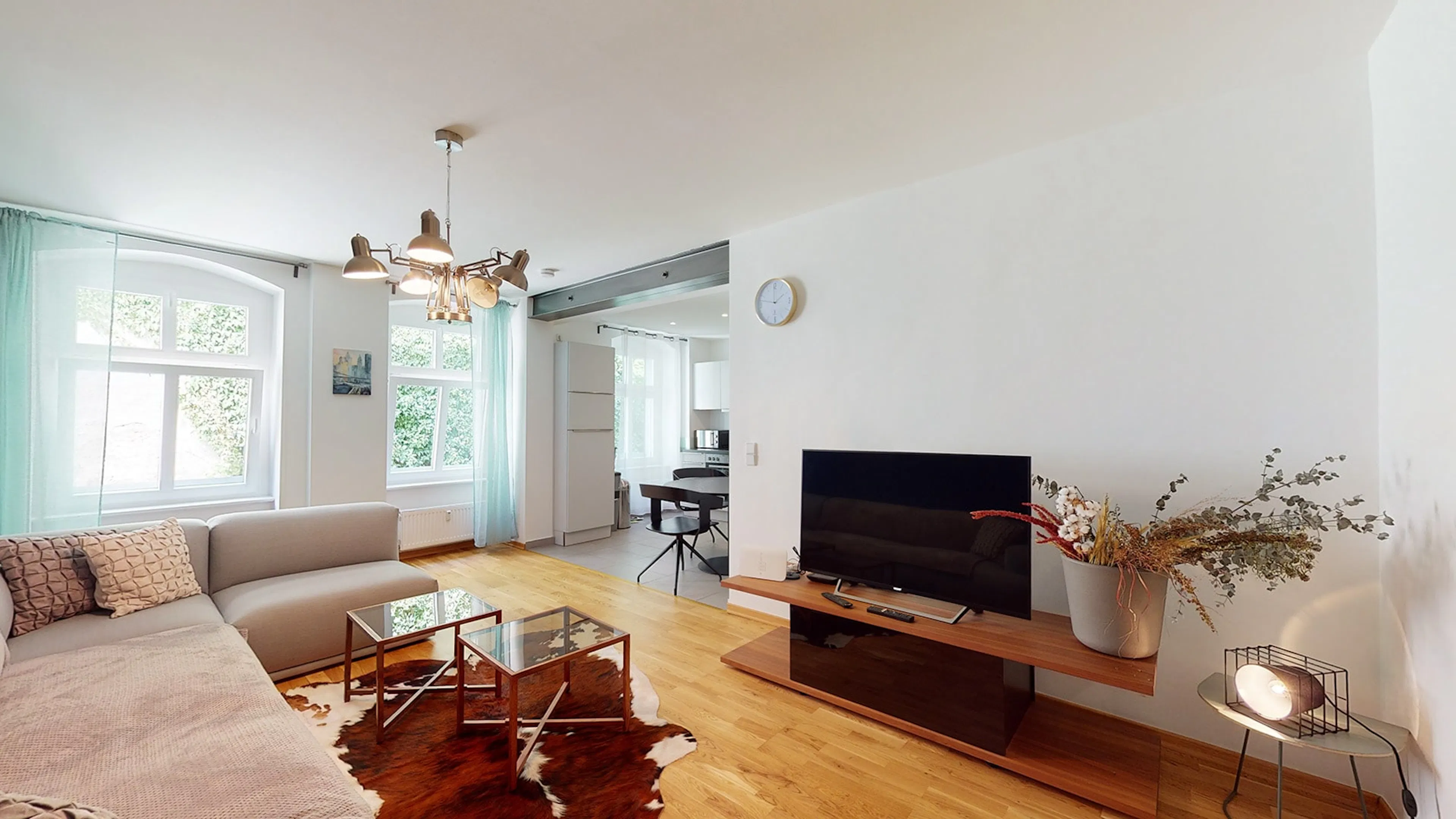 ROOM ROOM 2
