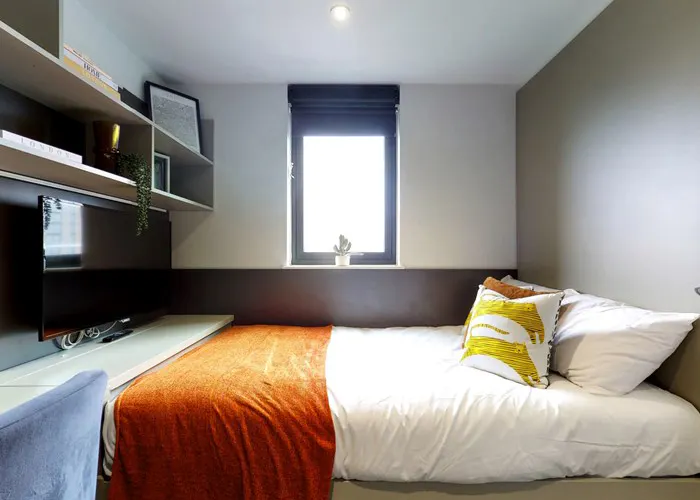 ealing-residence-london-Silver Studio Mid Level