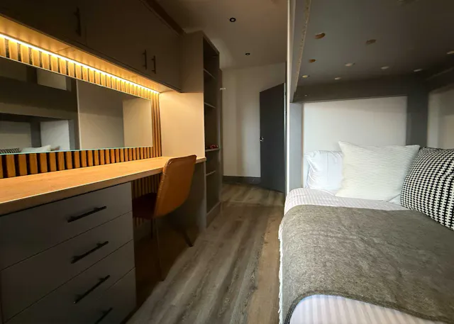 Non Ensuite room image 2