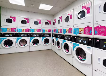 londonist-iq-sterling-court-london-COMMON_AREA