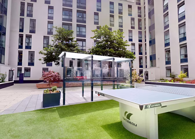 londonist-iq-sterling-court-london-COMMON_AREA-1