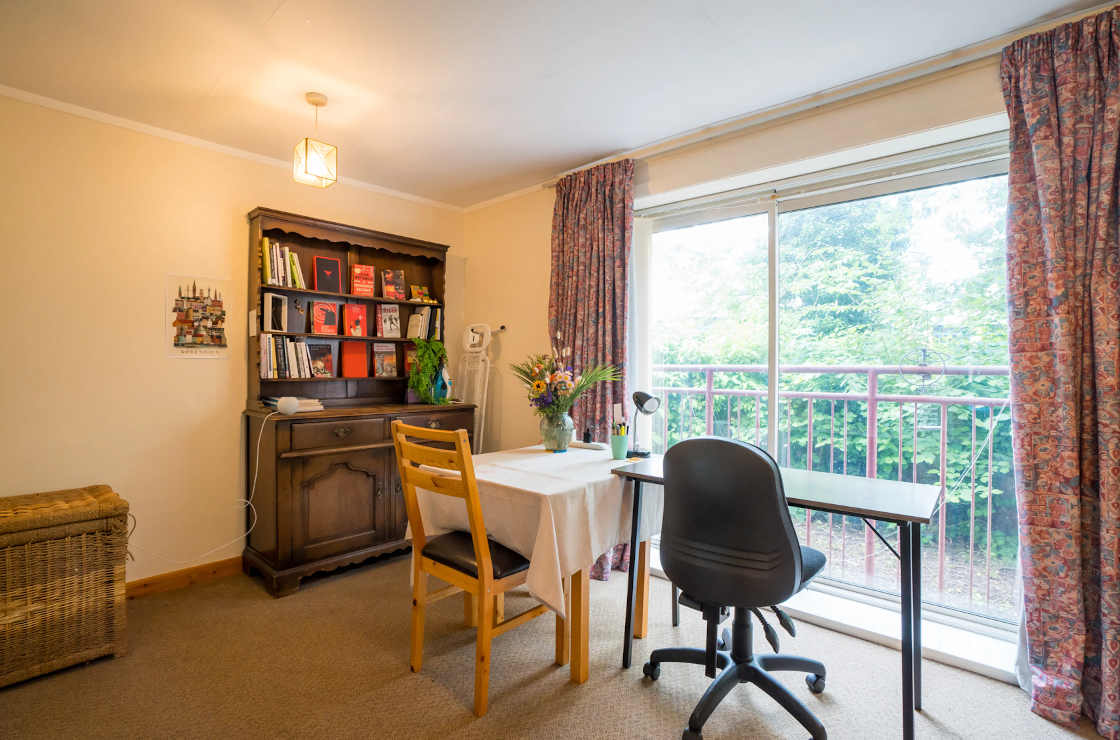 One Bed Flat ROOM 3