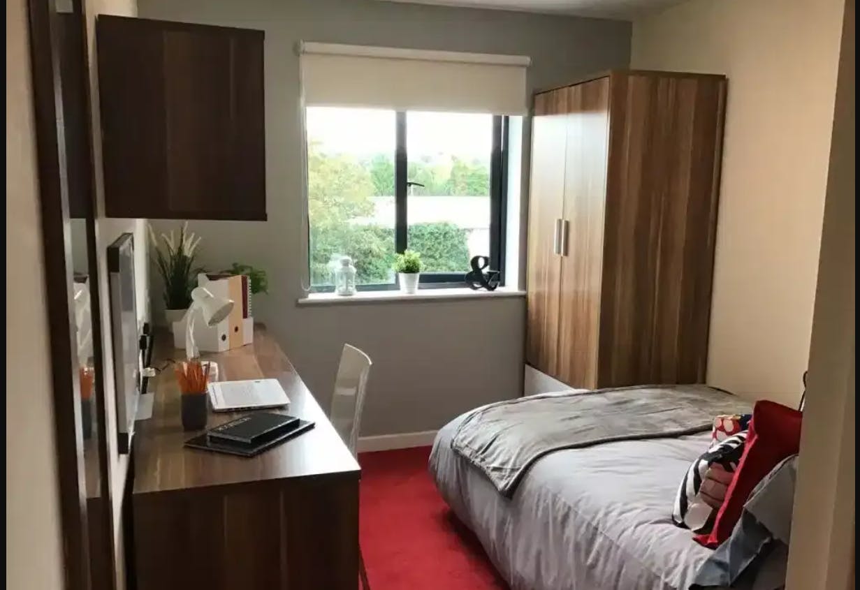Classic En-Suite, Ground Floor, Kentish House