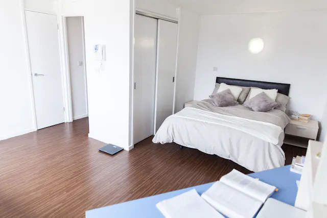 1 Bed Apartment room image 2