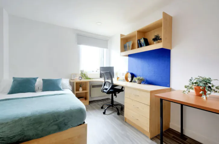 Studio Silver - Top Floor