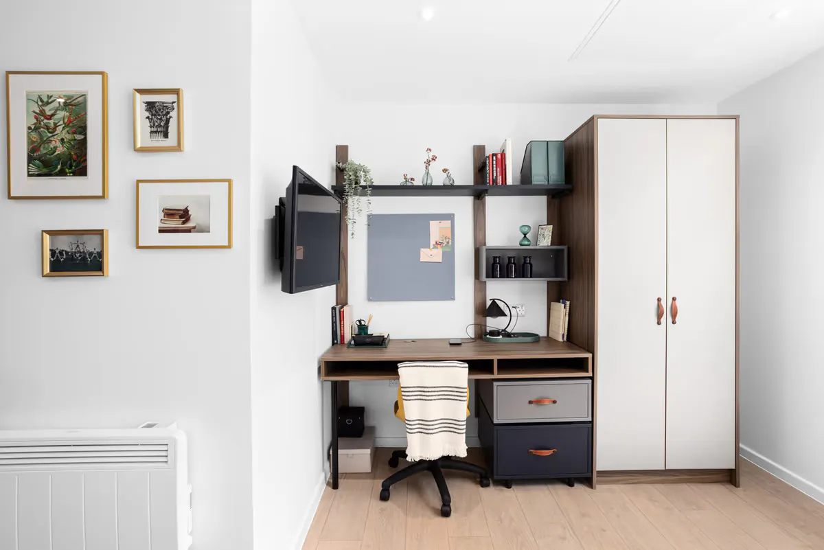 Premium Studio