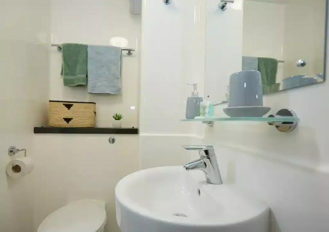 Platinum En Suite